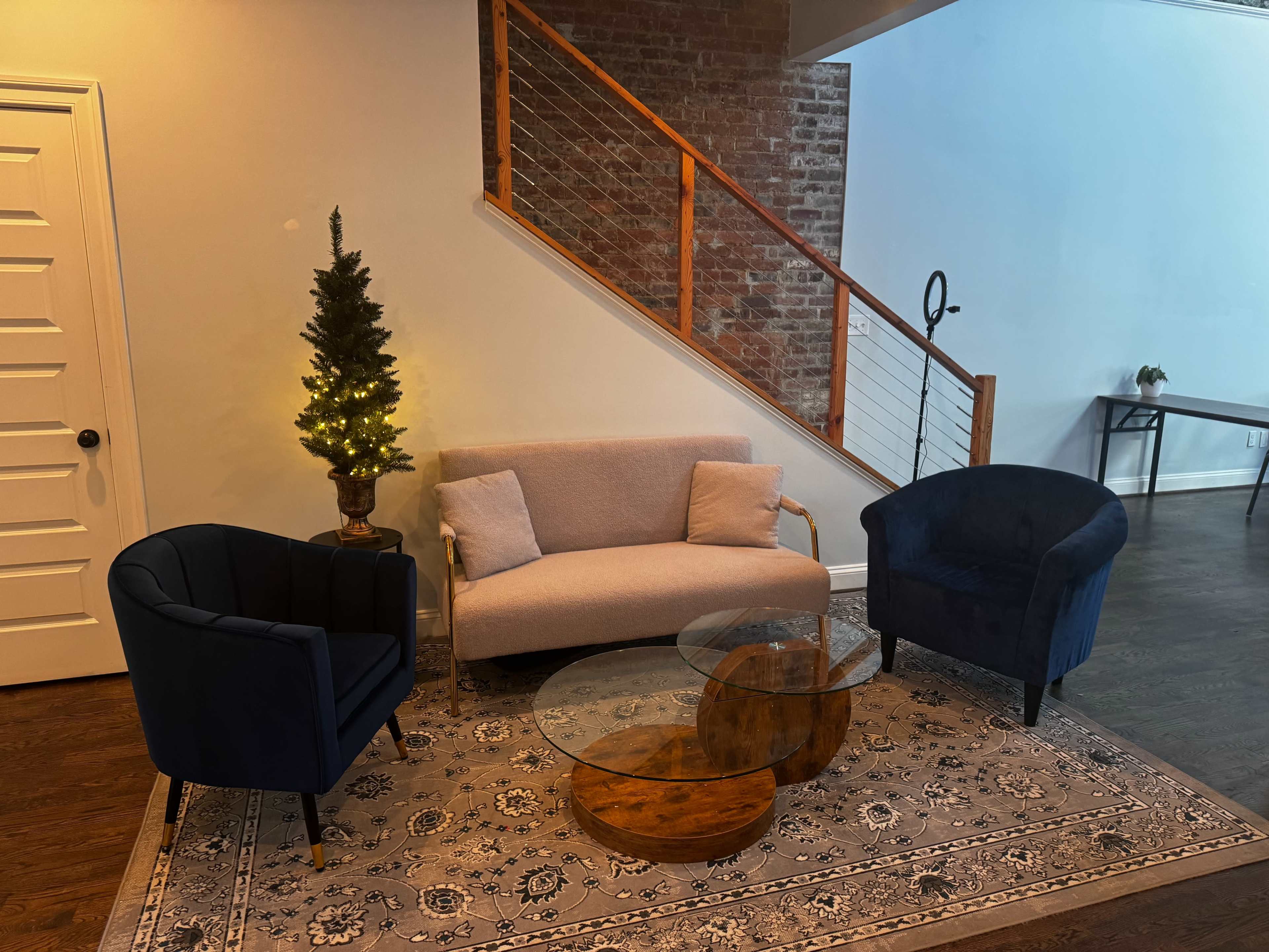 Popular downtown Leesburg Photography Space Image in Leesburg, Leesburg, VA