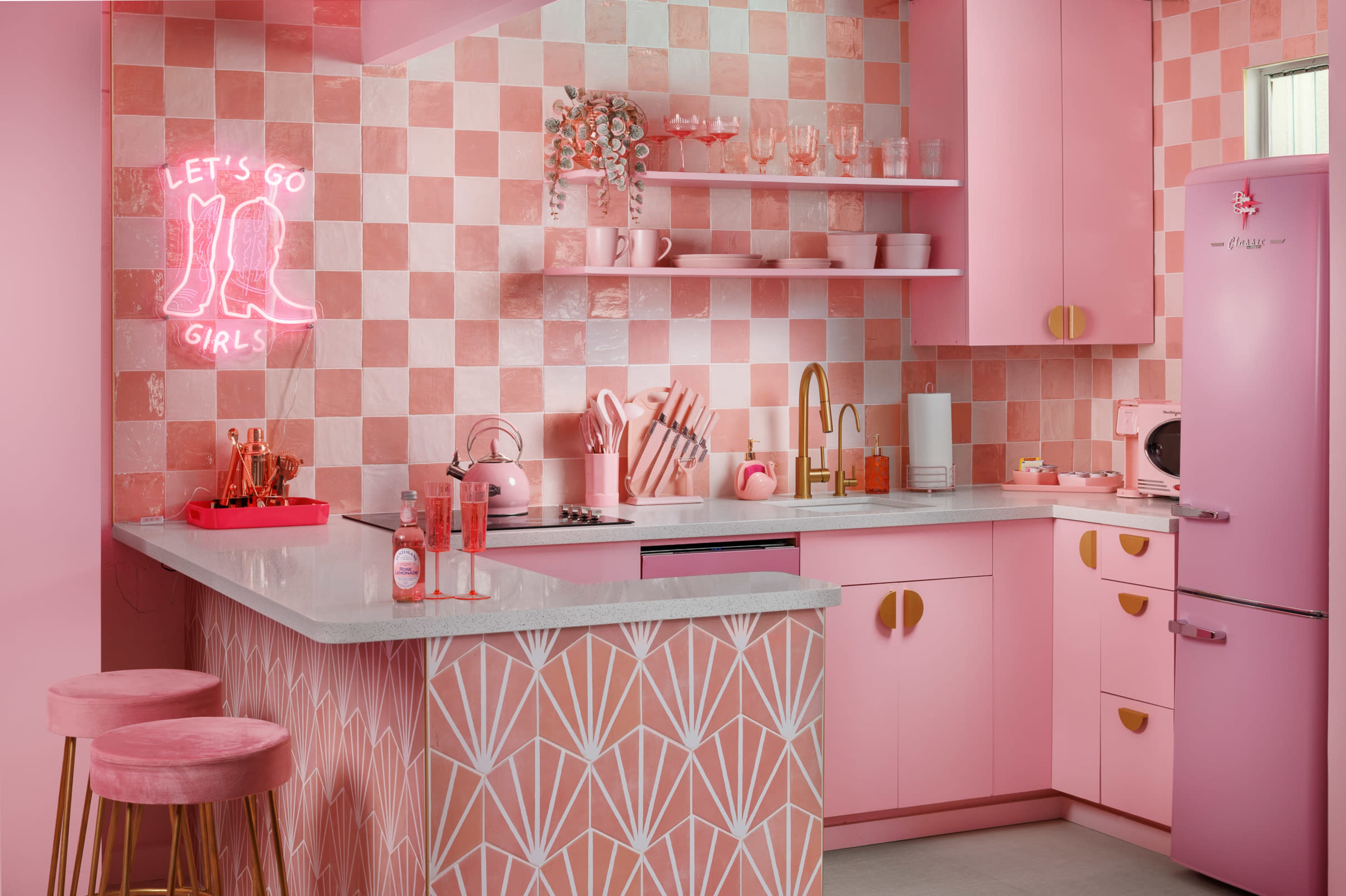 Mid Century Pink Paradise in Historic Ocotillo Lodge, Palm Springs Image in Palm Springs, Palm Springs, CA