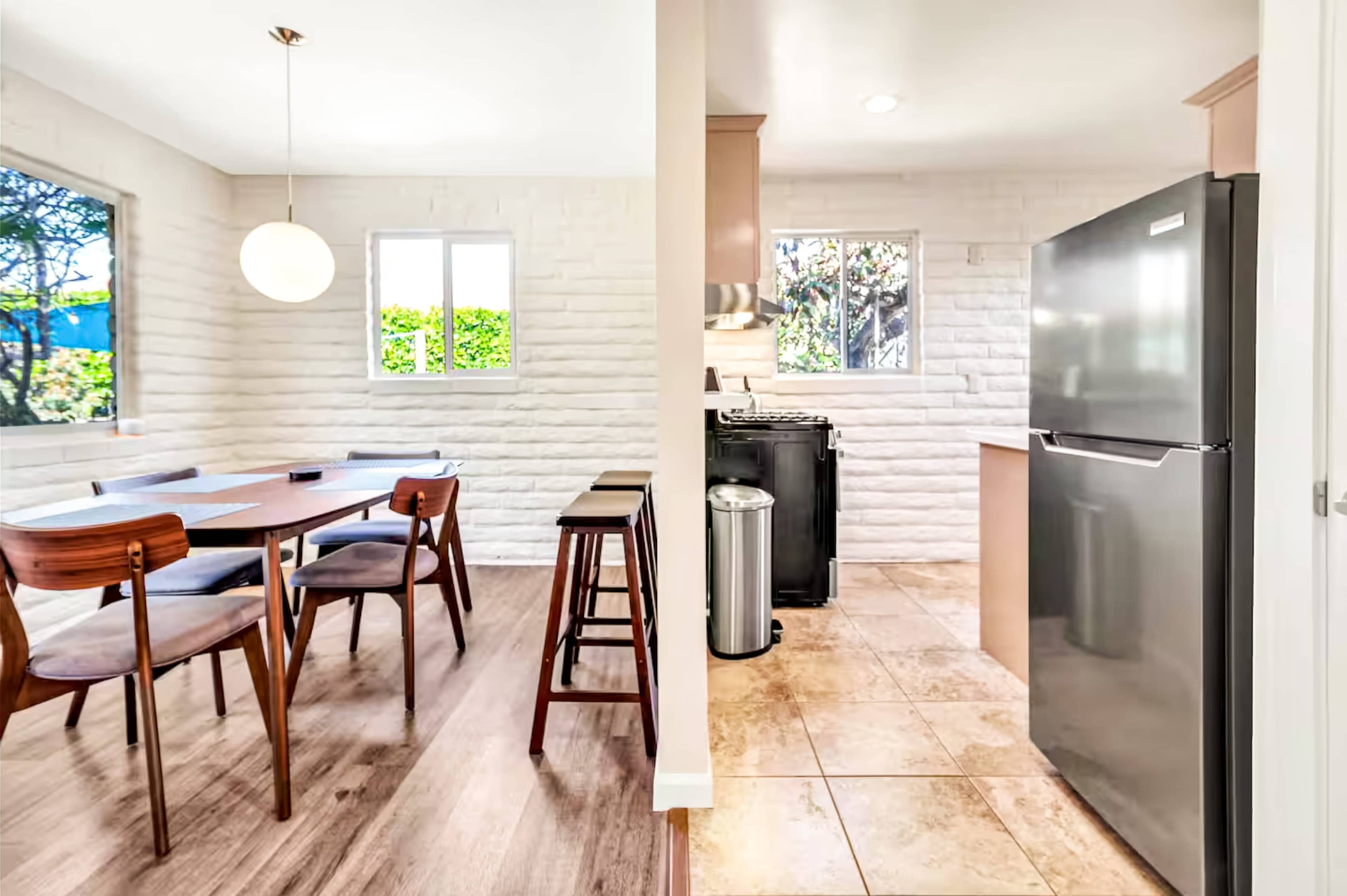 Chic Modern Home — Bright, Versatile & Production-Ready Image in Carlsbad Village, Carlsbad, CA