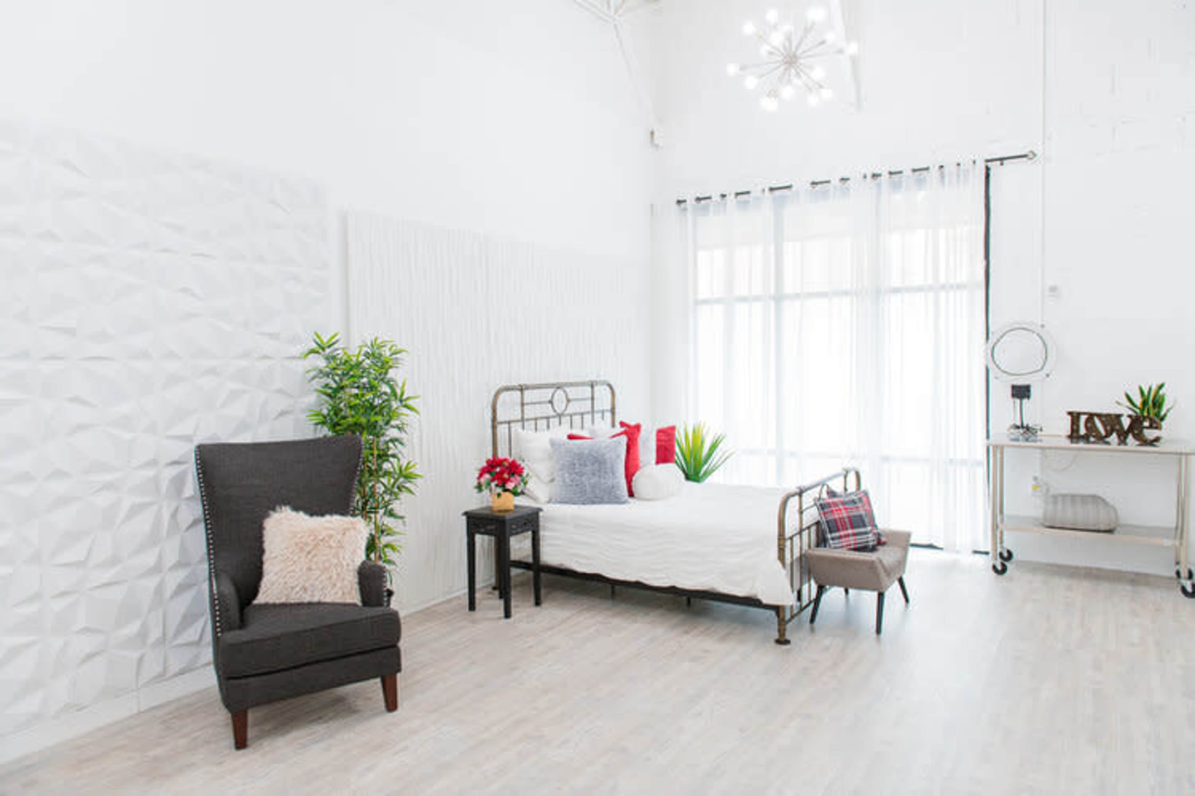 2500sf, Unique & versatile photography/event rental studio Image in Cottonwood Heights, Cottonwood Heights, UT