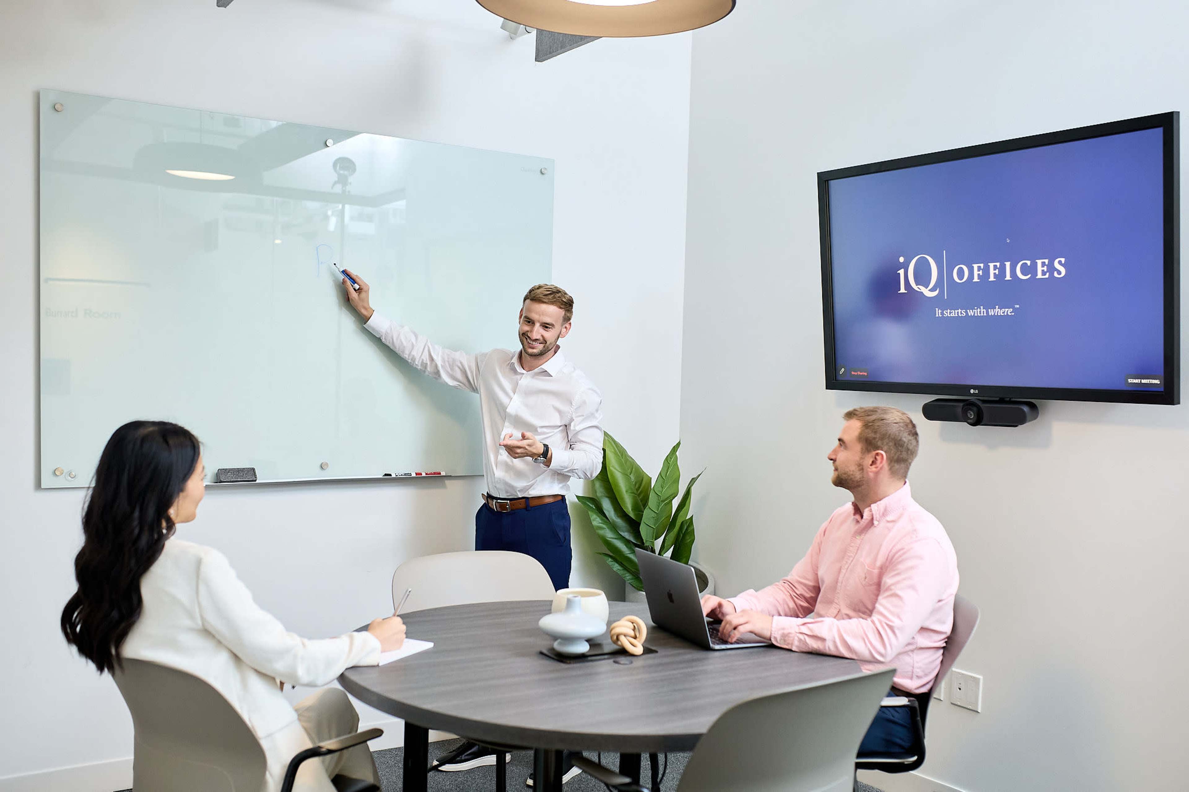Burrard Room Image in Coal Harbour, Vancouver, BC