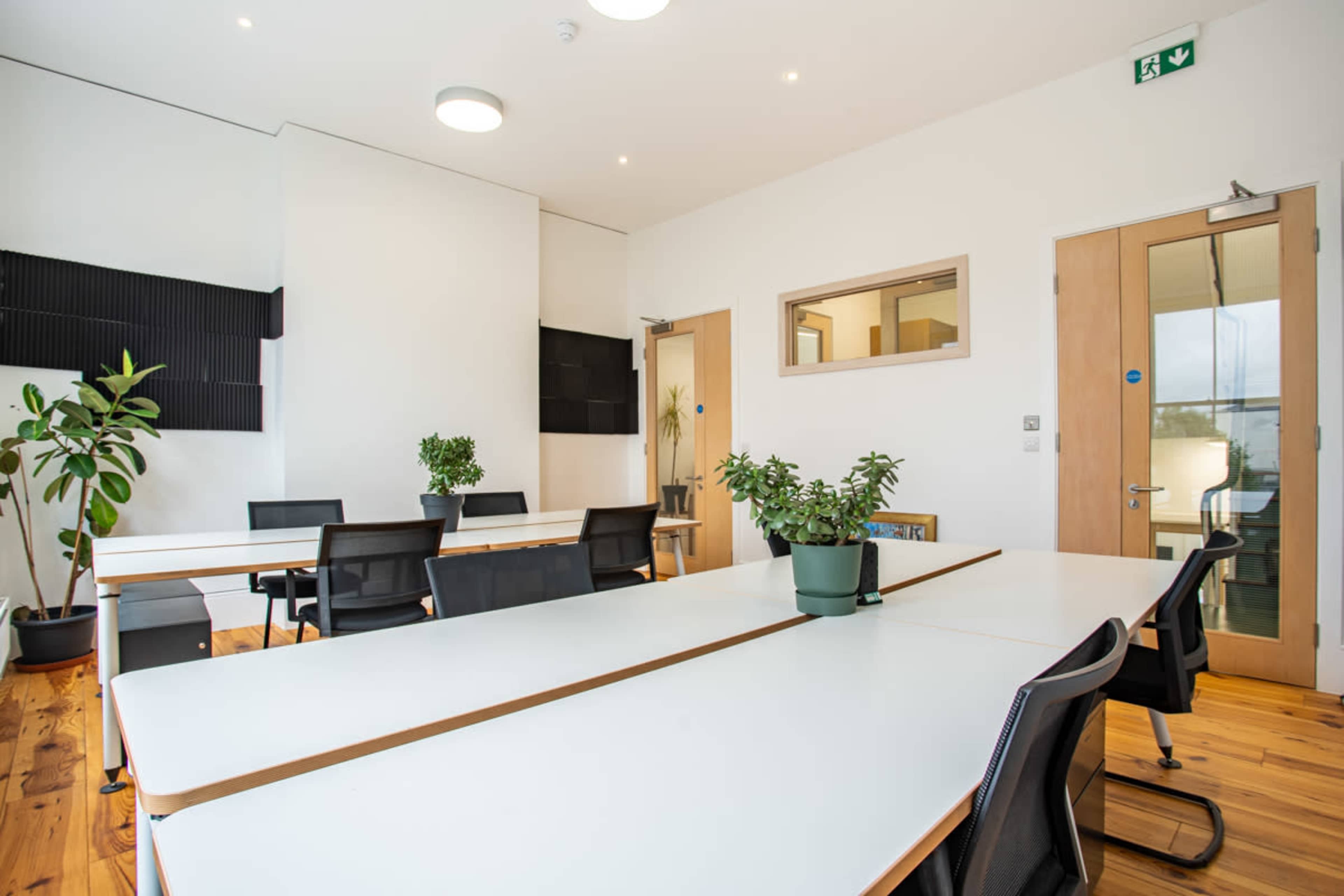 The Sun Room: Ultimate Collaborative Meeting Space Image in Maida Hill, London, ENG