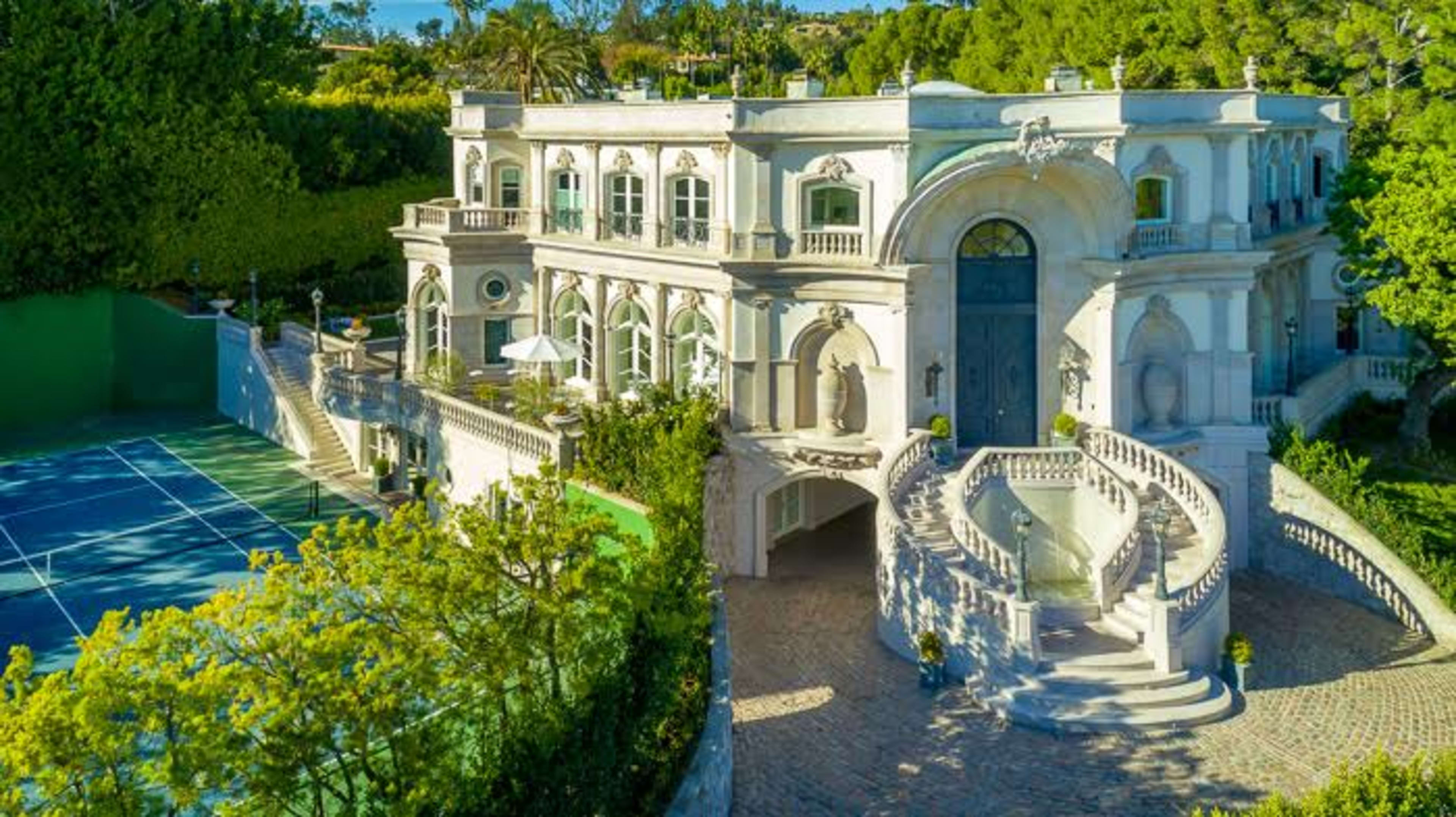 French Palatial Image in , beverly hills, CA