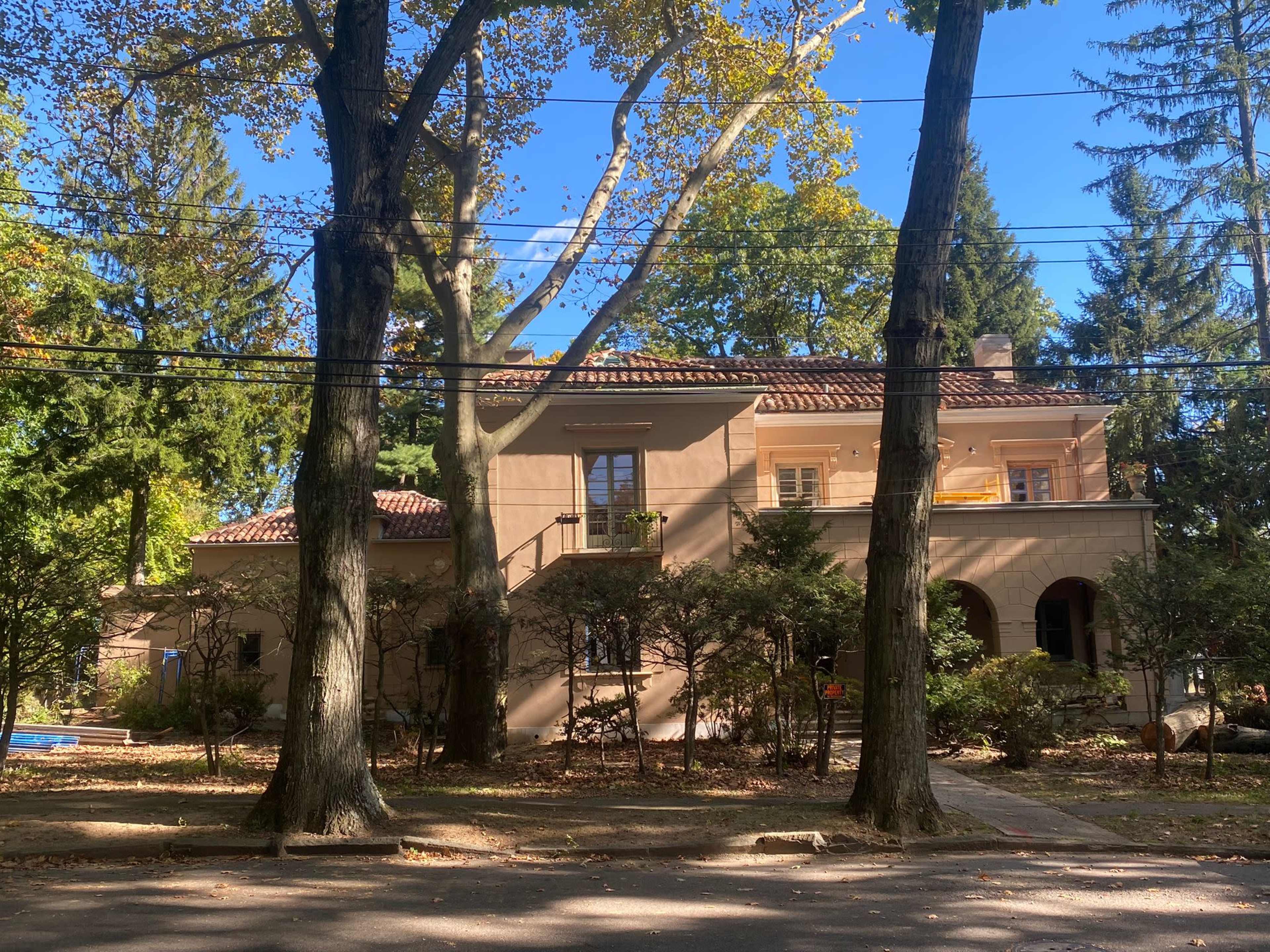 Italian Mansion in Riverdale with bomb shelter Image in West Bronx, New York, NY