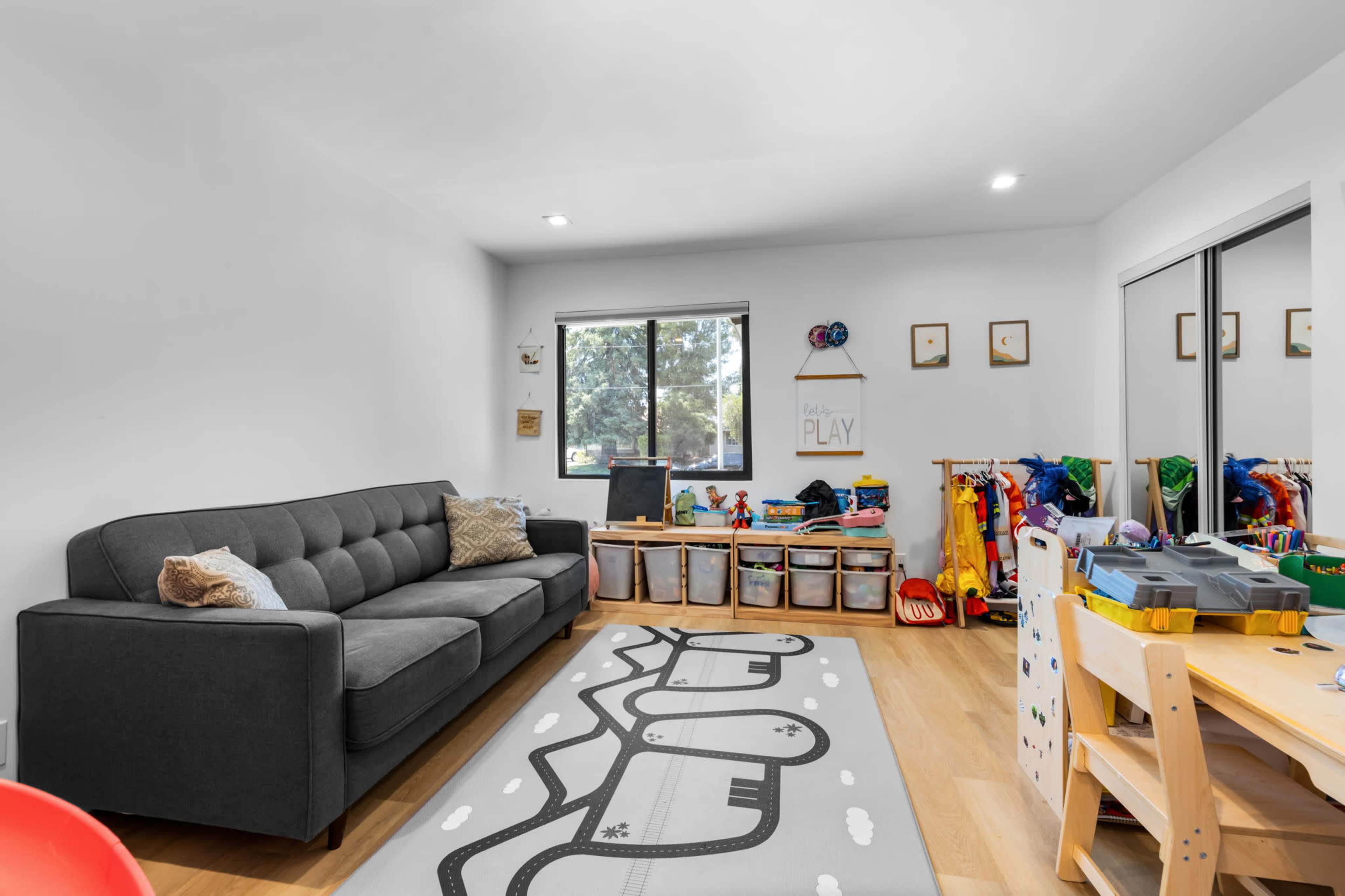 Modern West Hills Valley Home Image in West Hills, West Hills, CA