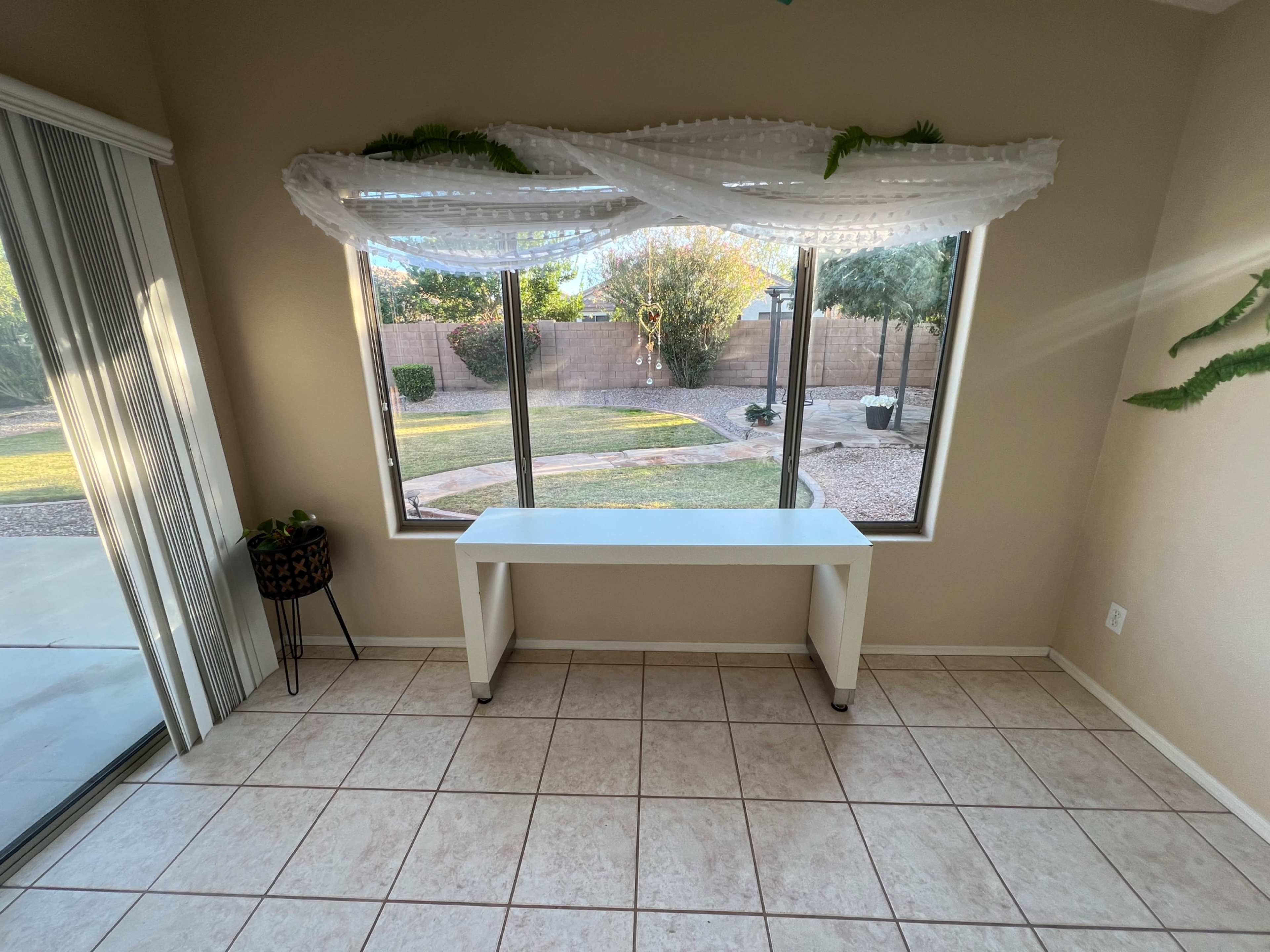 Full Natural Light All Day Studio Image in Carino Estates, Chandler, AZ