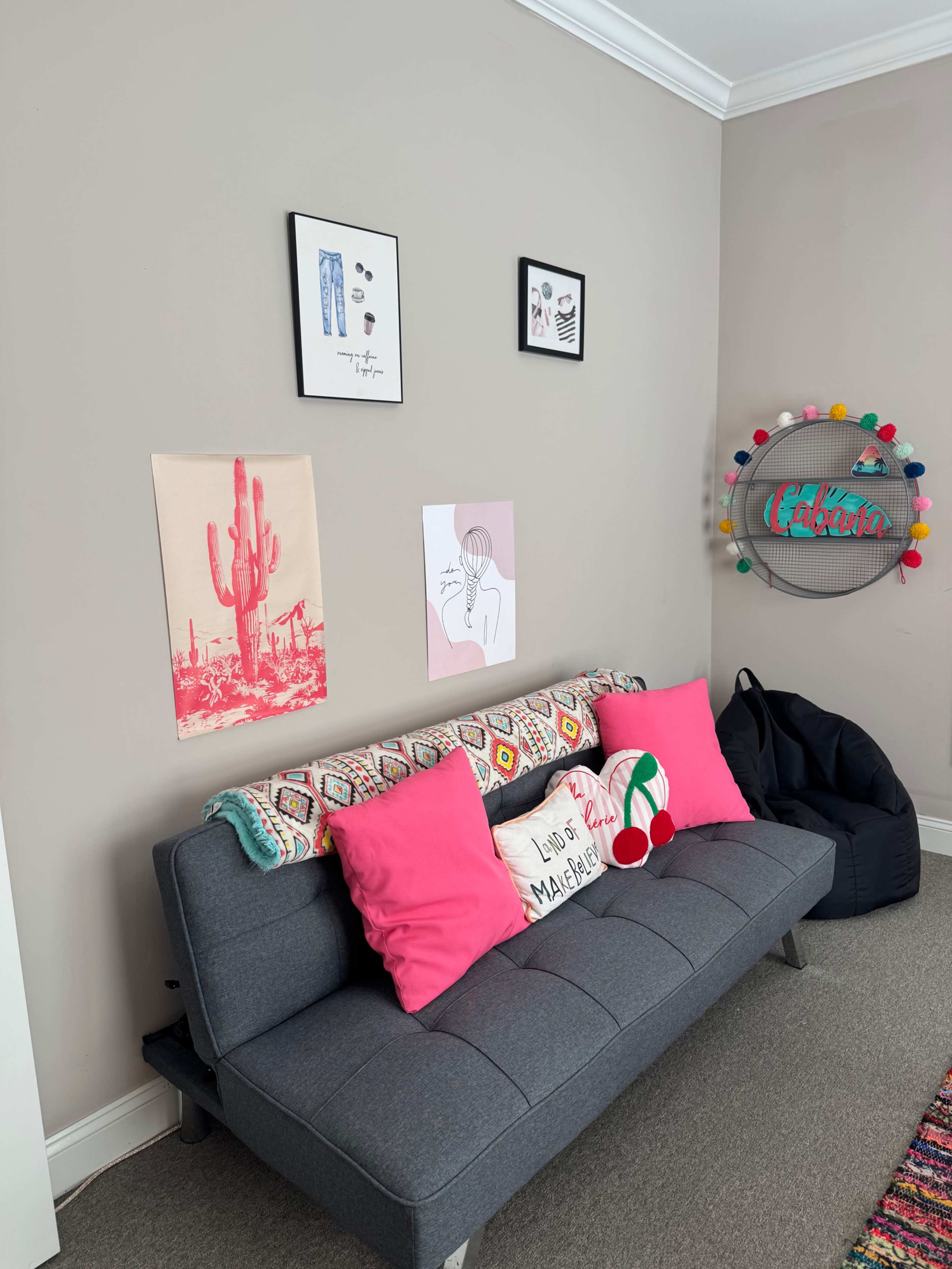 Pink Tree Studio – TikTok, Podcast & Photo Ready Image in Georgetown, Savannah, GA