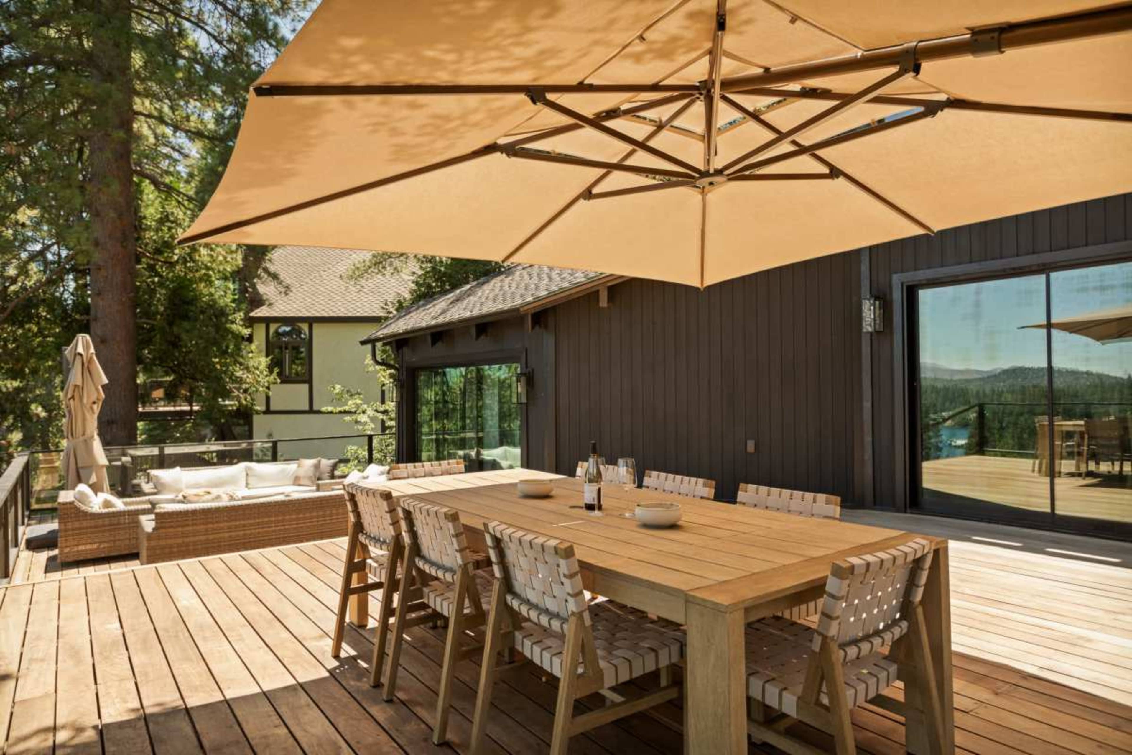 Pinnacle Point Lake House Image in Lake Arrowhead, Lake Arrowhead, CA