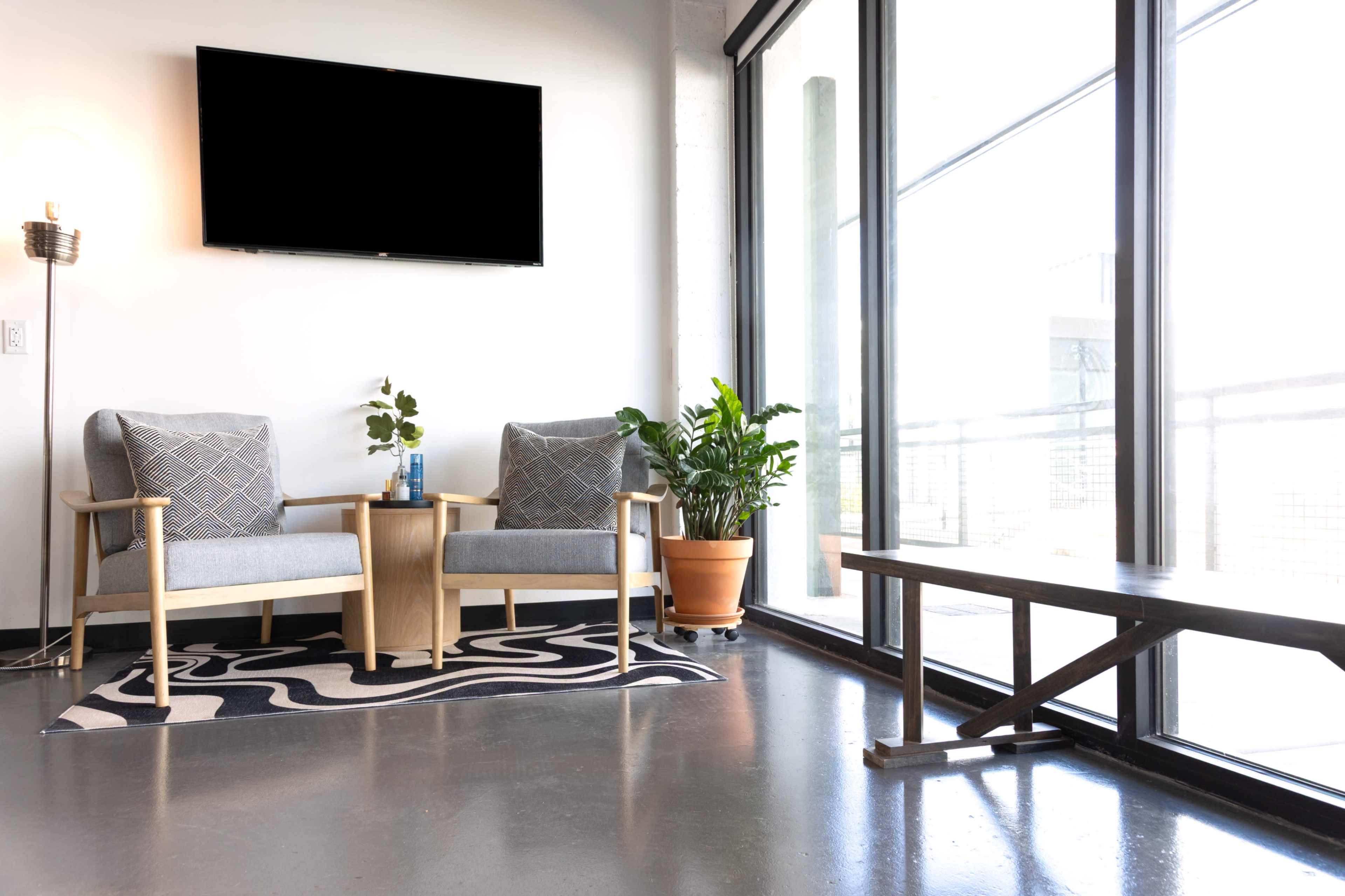 Modern Melrose/Midtown Photo Studio Image in Encanto Village, Phoenix, AZ