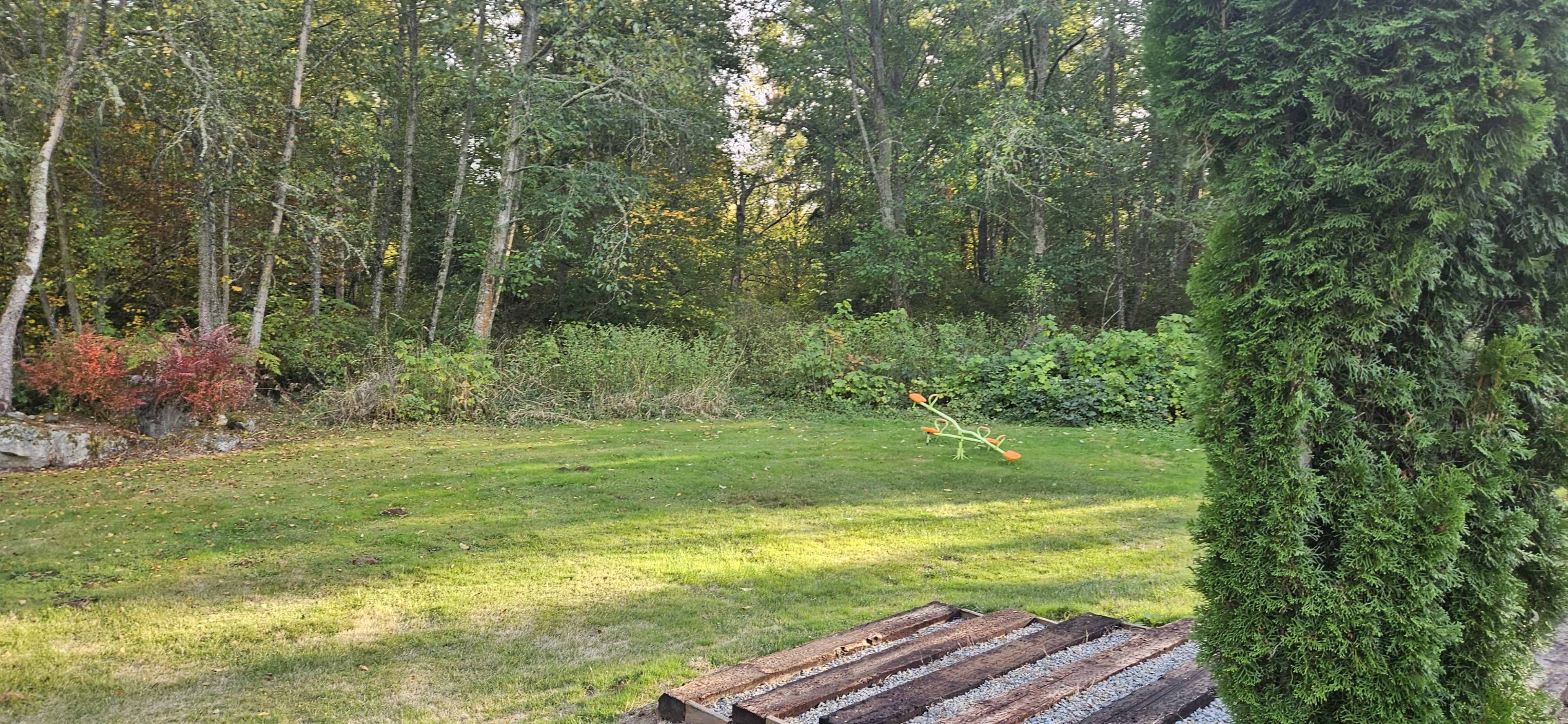 Country house set for get togethers woods surrounding the house lots of room for your events jacobs Image in , MOUNT VERNON, WA