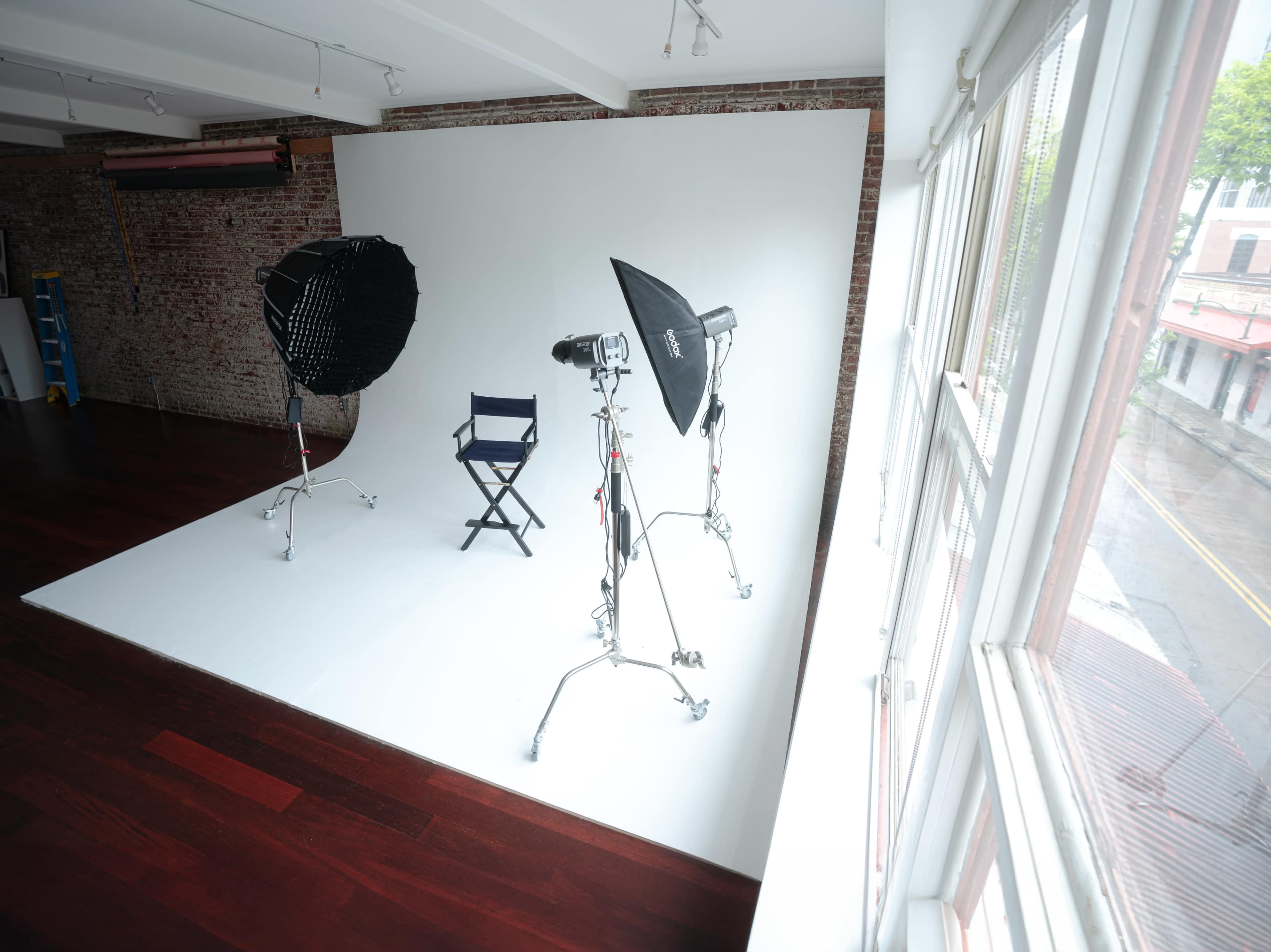 Sunny Loft Studio - Downtown Honolulu Image in Downtown, Honolulu, HI