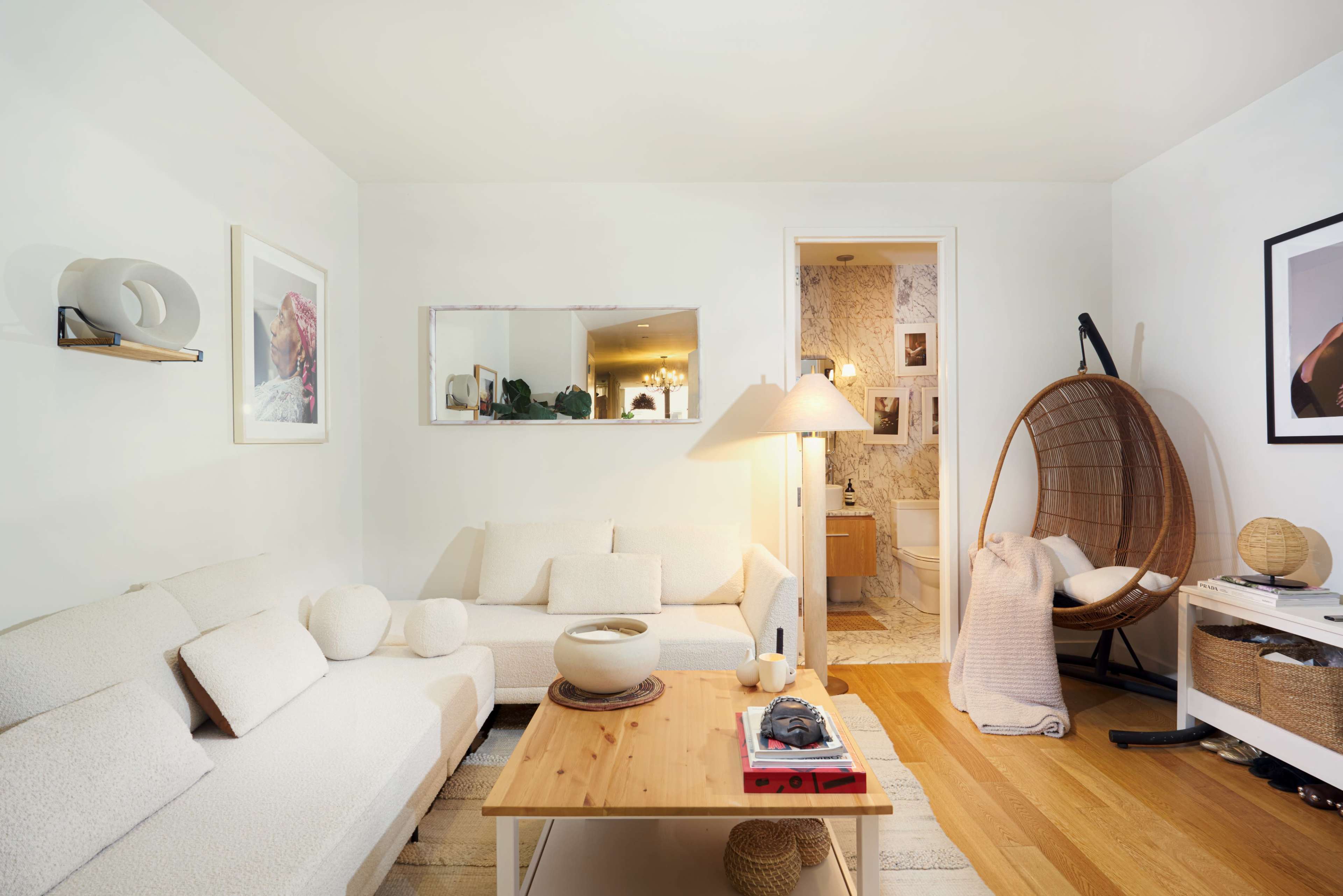 Architectural Digest–Featured Organic Modern Studio in Lower Manhattan with Open Layout Image in Lower Manhattan, New York, NY
