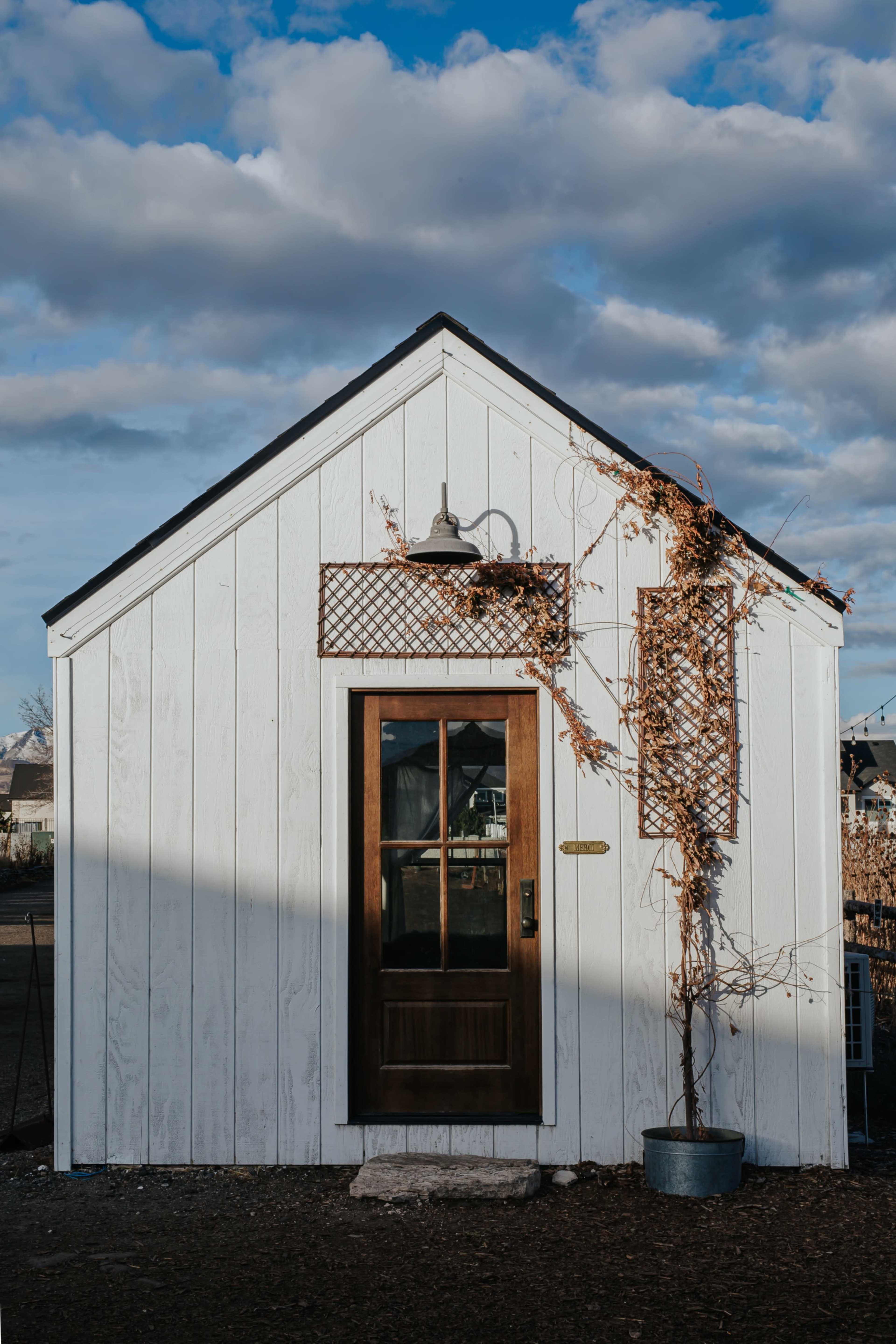 Bright and Cheery Cottage Image in Riverton, Riverton, UT