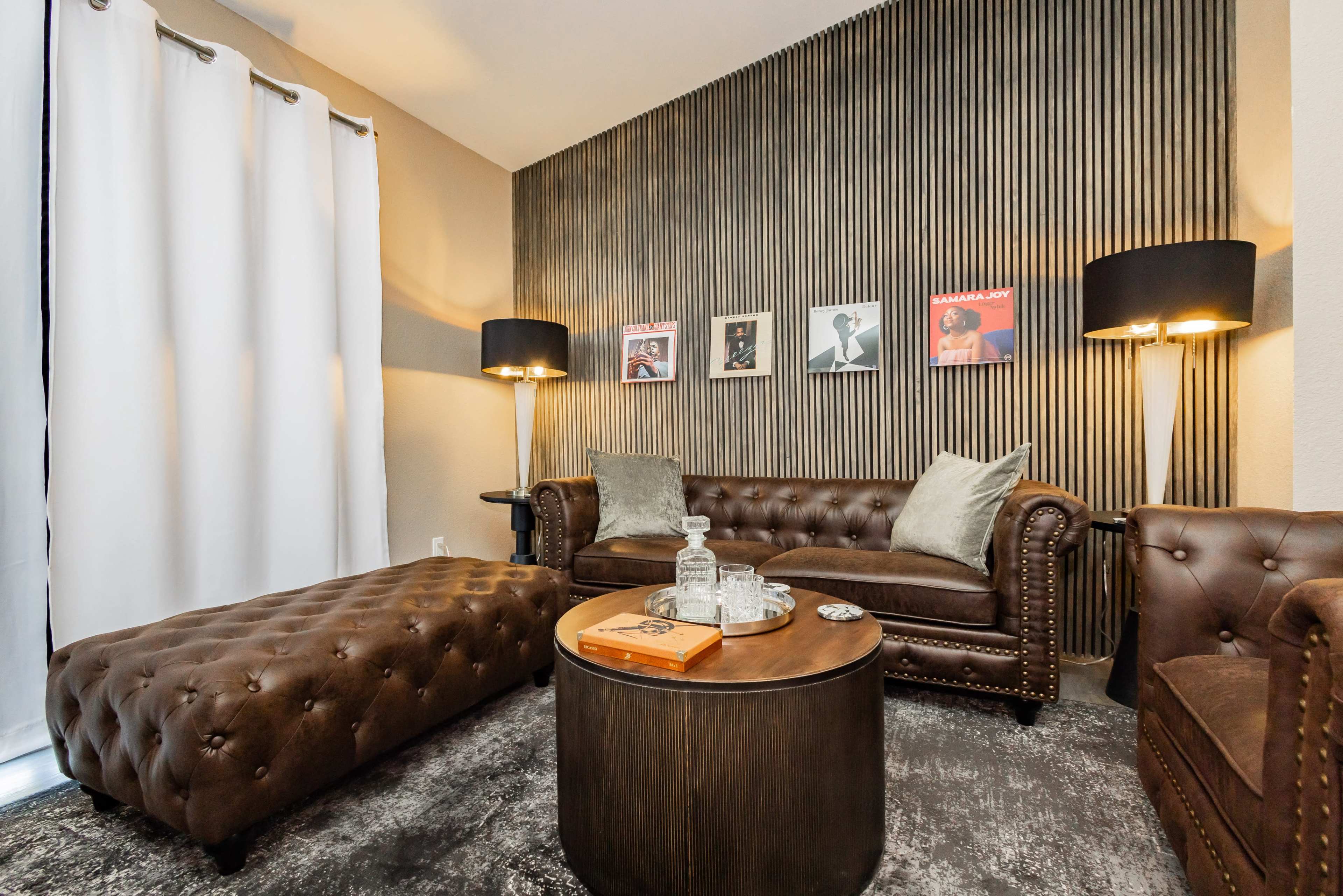 Jazz Club and Cigar Lounge Themed Ranch Home| Great for production, Content Creation Image in Henderson, Henderson, NV
