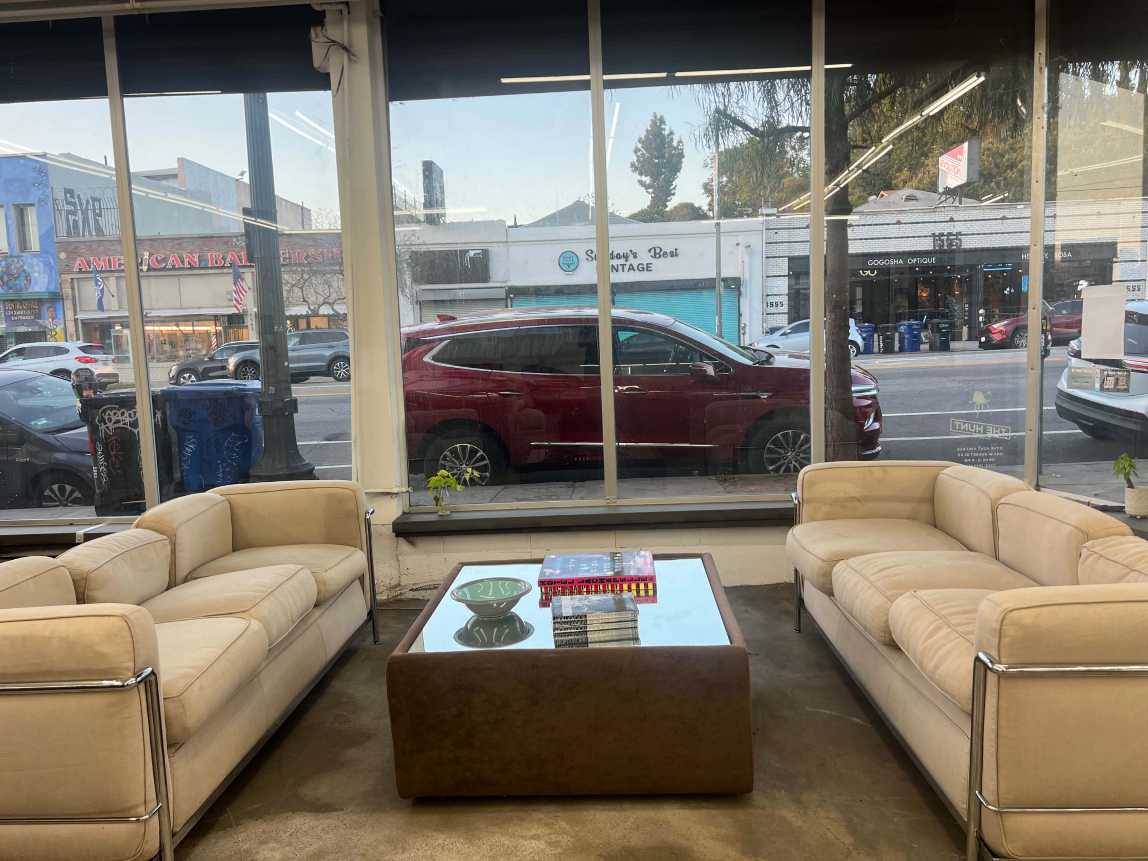 Mid Century Building with cool exterior. Open Concept Retail Space. Tons of frontage Image in Echo Park, Los Angeles, CA