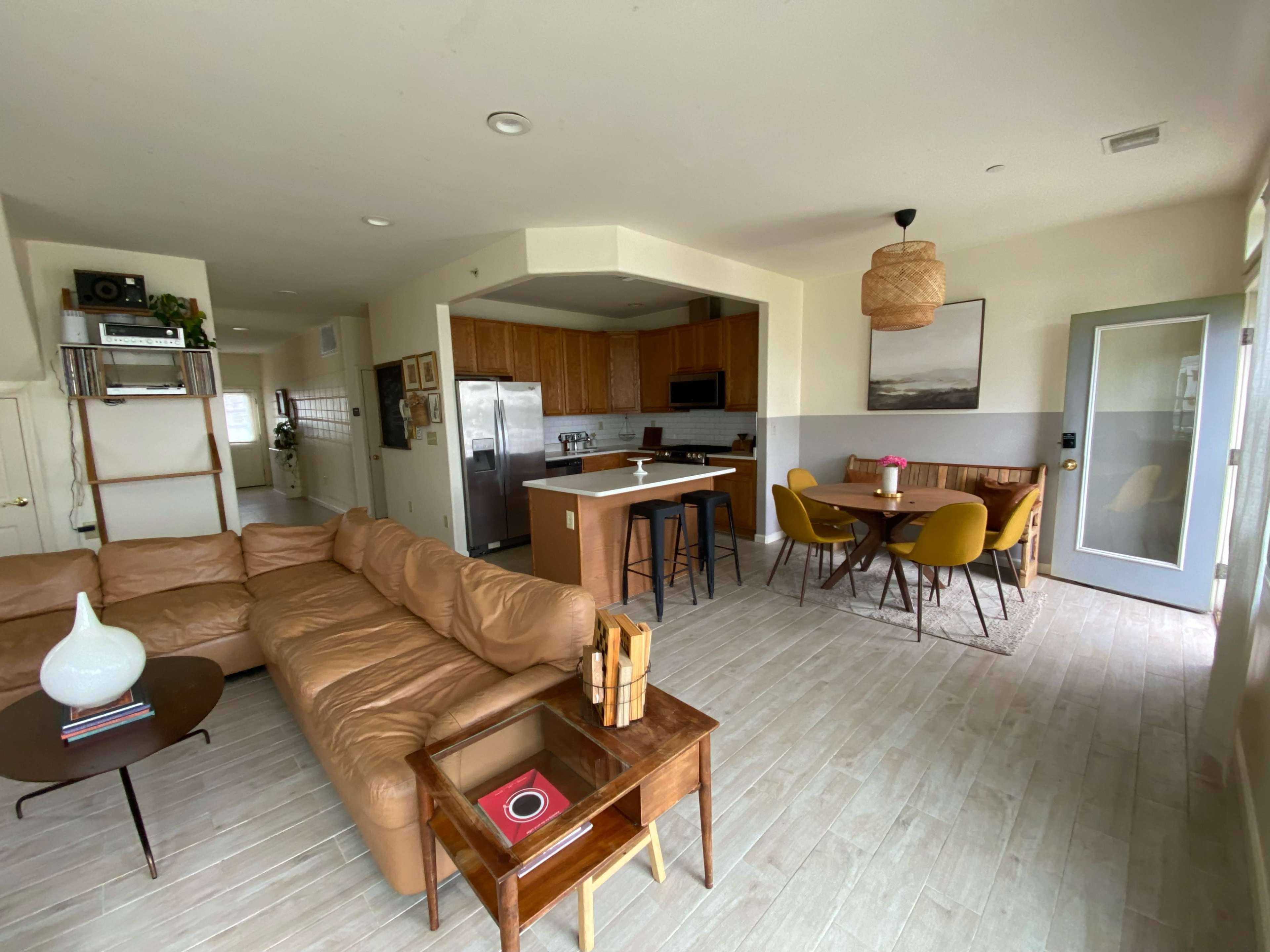 Urban Minimalist Modern Beach Home with Ocean View Image in Arverne, Arverne, NY