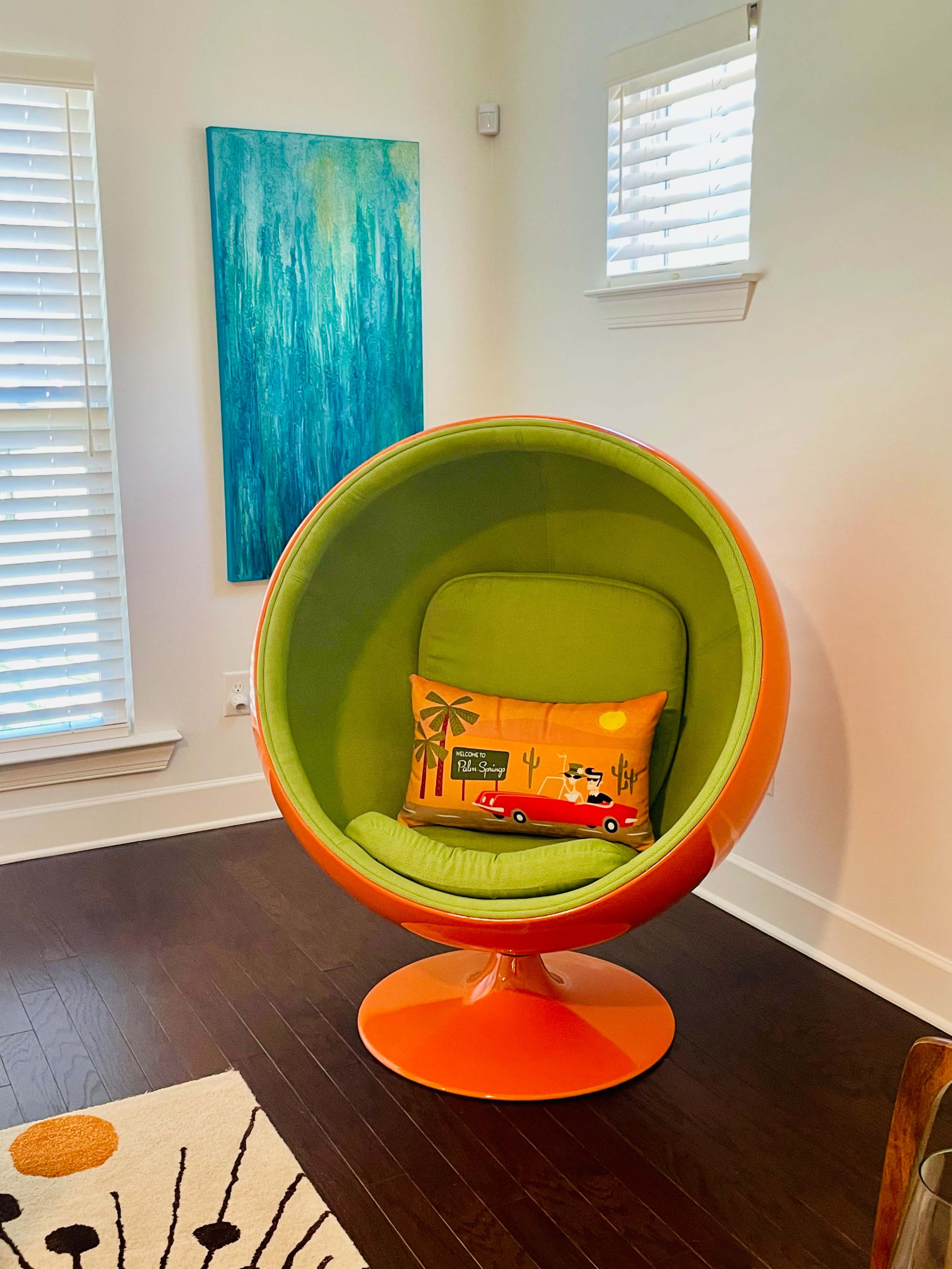 Colorful Mid-Century with Retro Vibe Image in Nashville, Nashville, TN