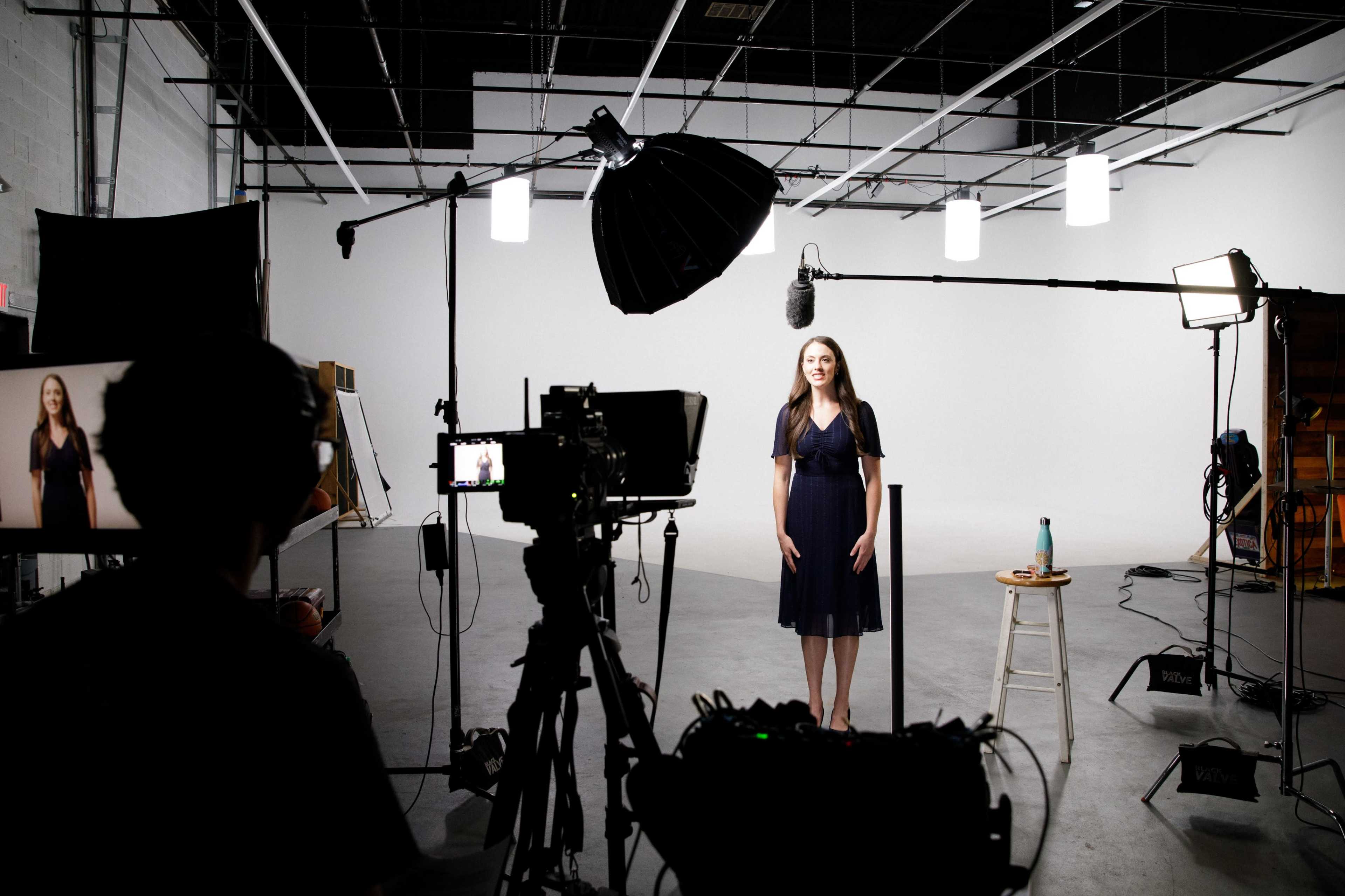 White Cyc Studio Near Cleveland, Ohio Image in Euclid, Euclid, OH