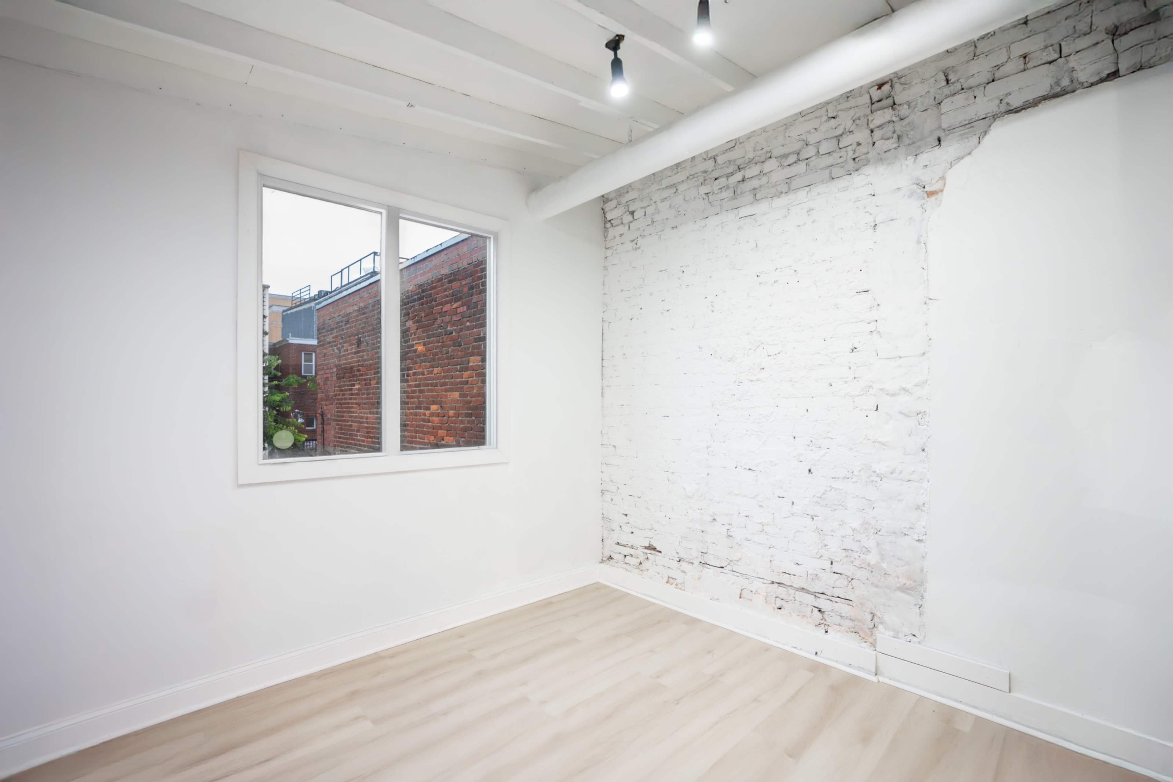 Fully Equipped Modern Creative Studio in the Heart of Downtown DC Image in Northwest Washington, Washington, DC