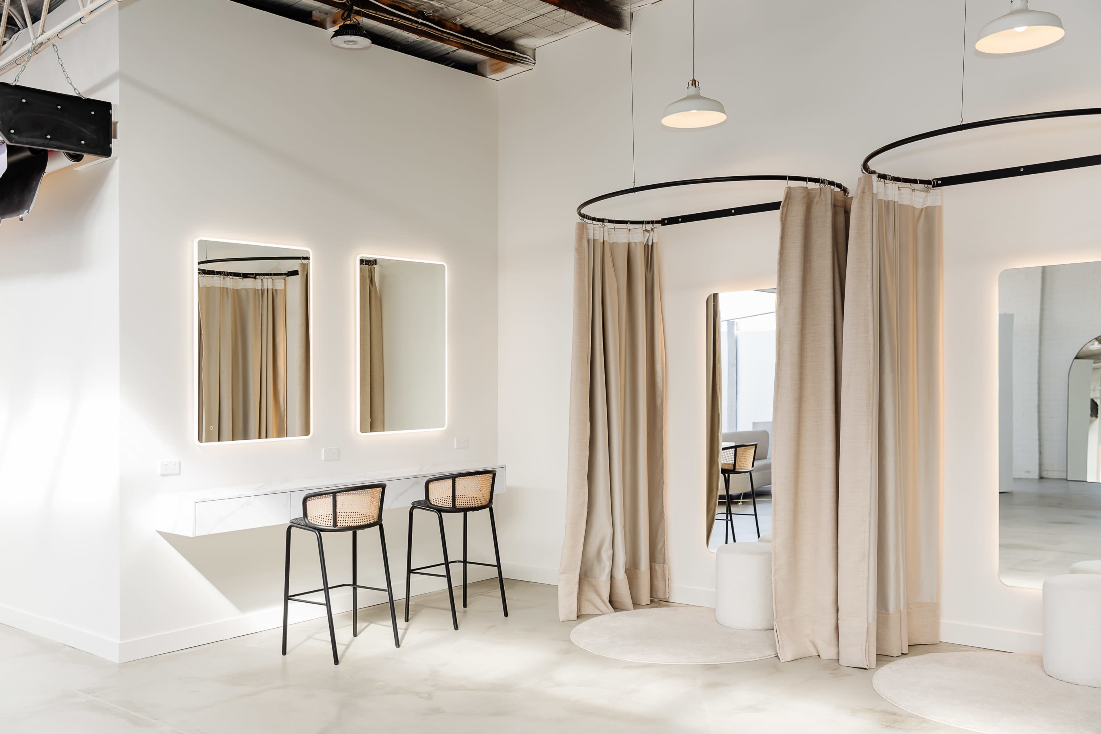 Aesthetic Studio with Natural & Controlled Light Image in Airport West, Airport West, VIC