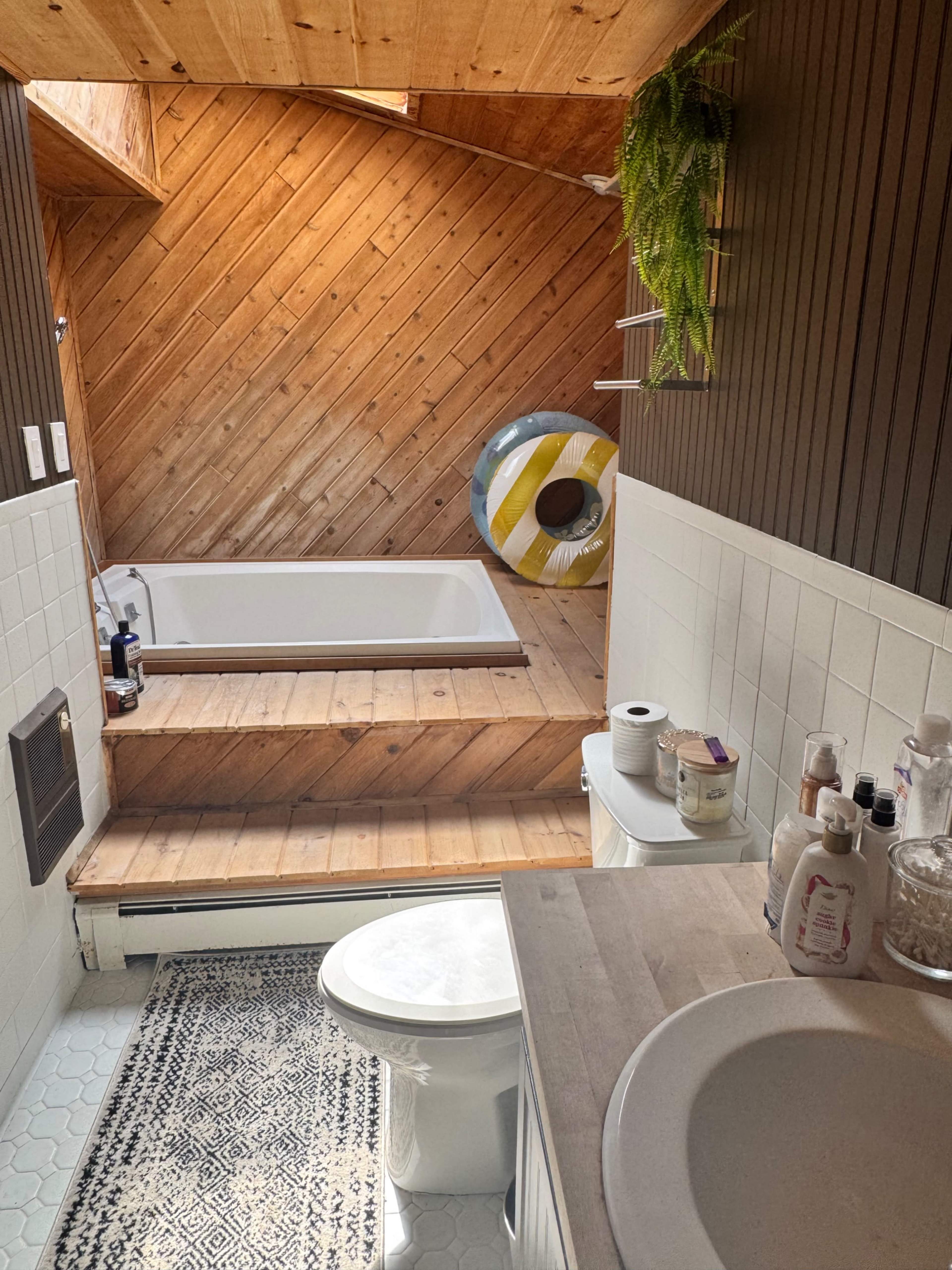 Vacation home lakeside Image in Mount Arlington, landing, NJ