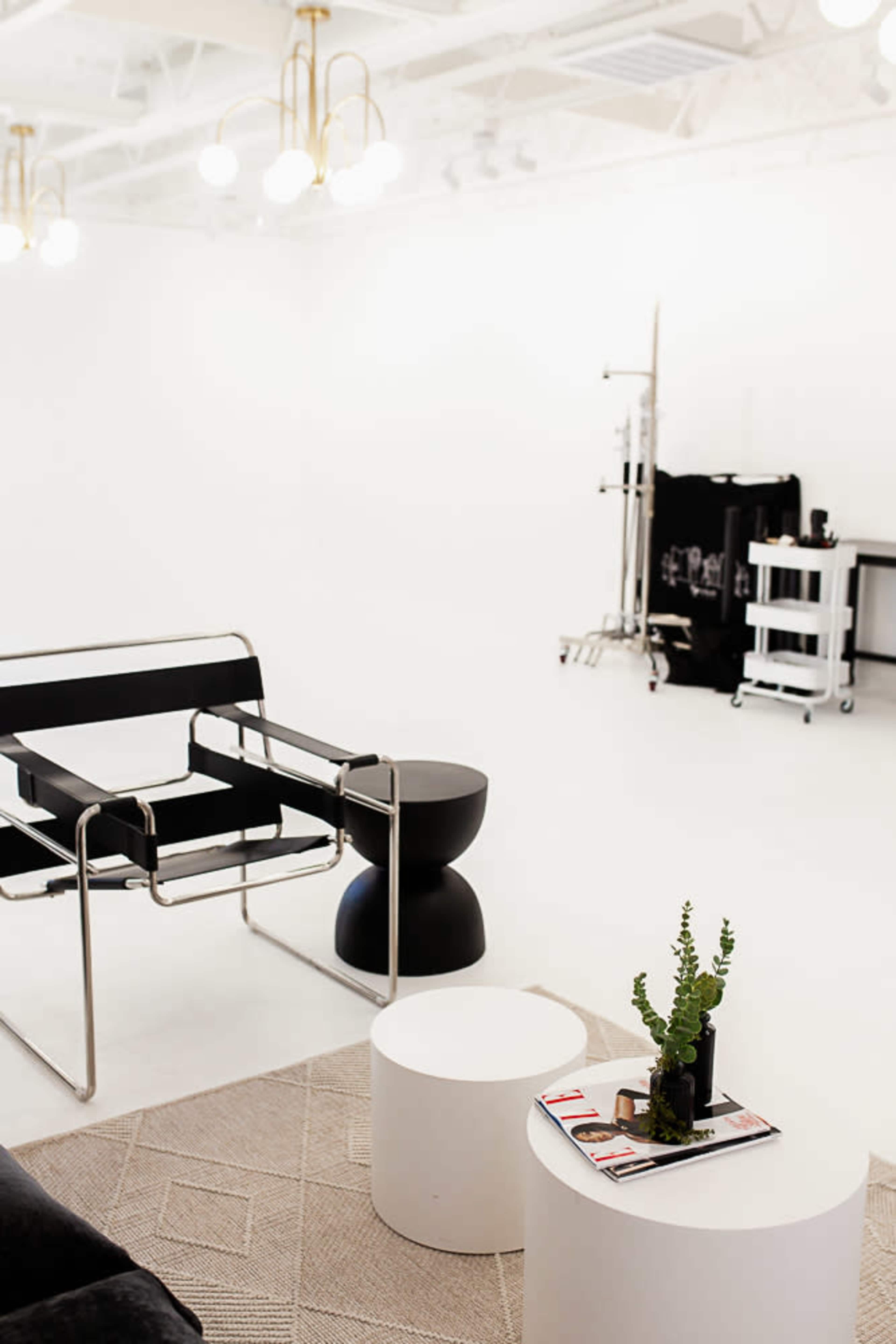 Modern Midtown Creative Studio with Cyclorama Wall Image in Alhambra, Phoenix, AZ