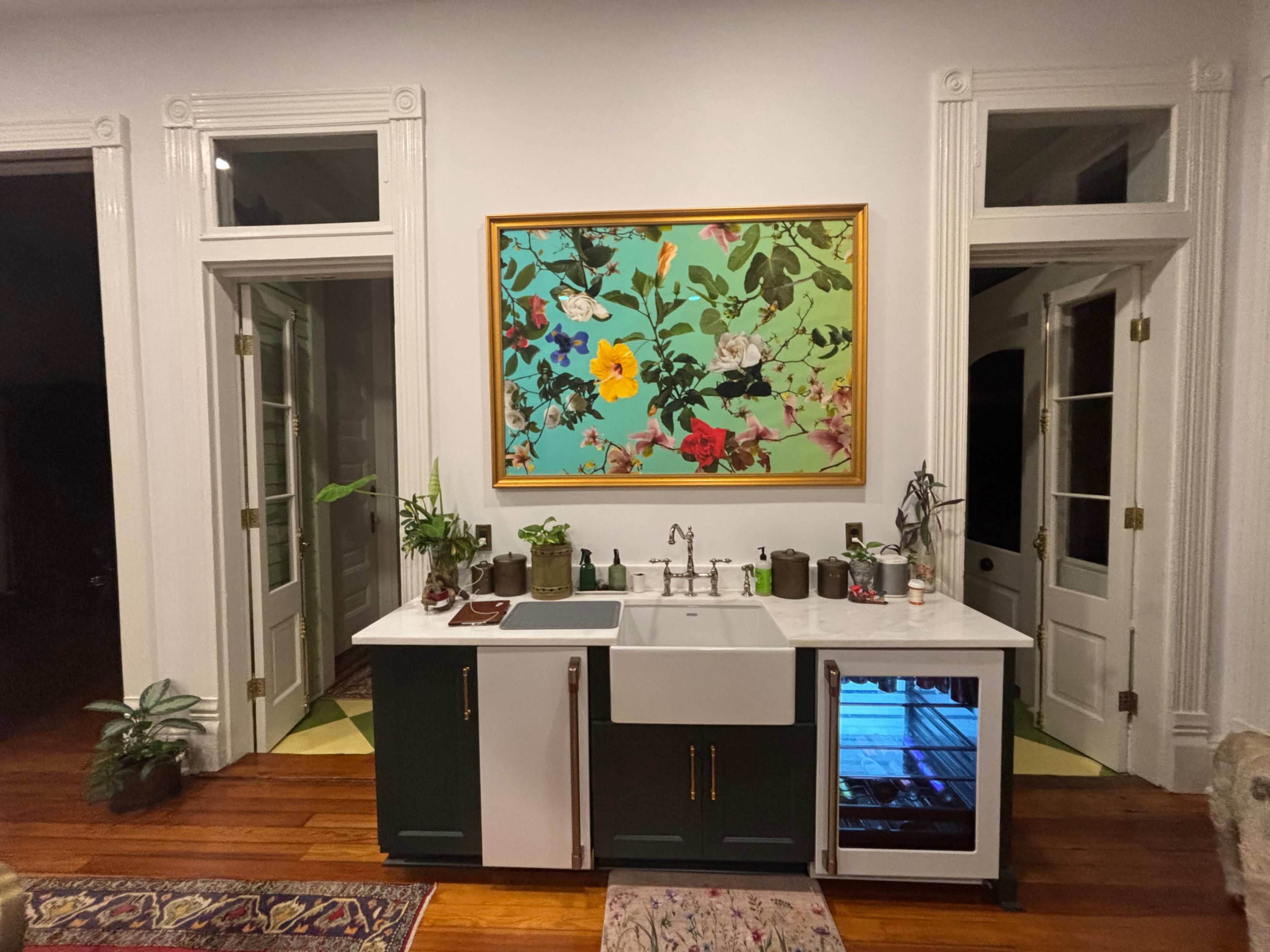 Spacious kitchen with large island Image in 11th Ward, New Orleans, LA