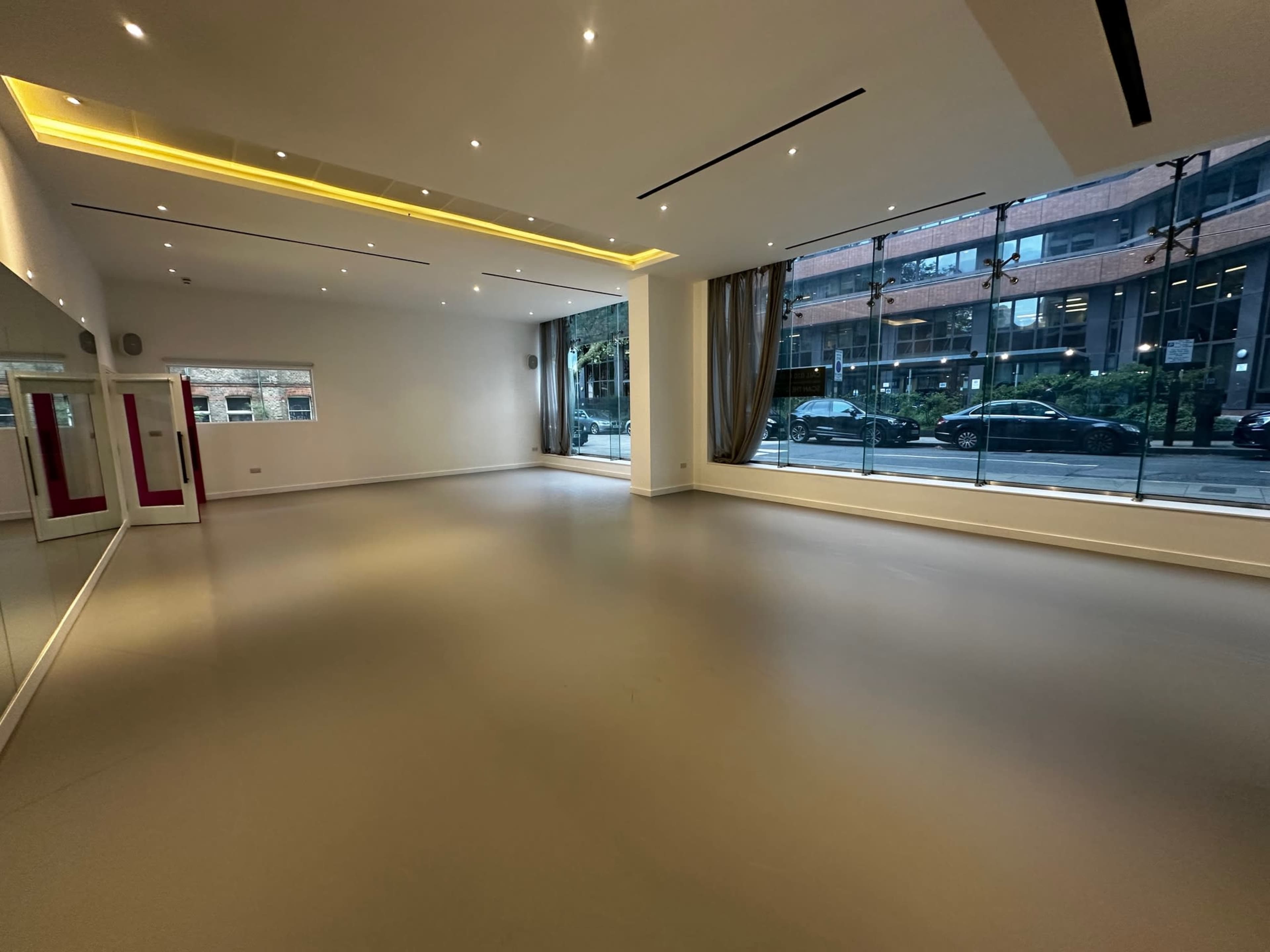 Studio Lux - Large Dance Studio With Natural Light Image in Ealing, Ealing, London, ENG