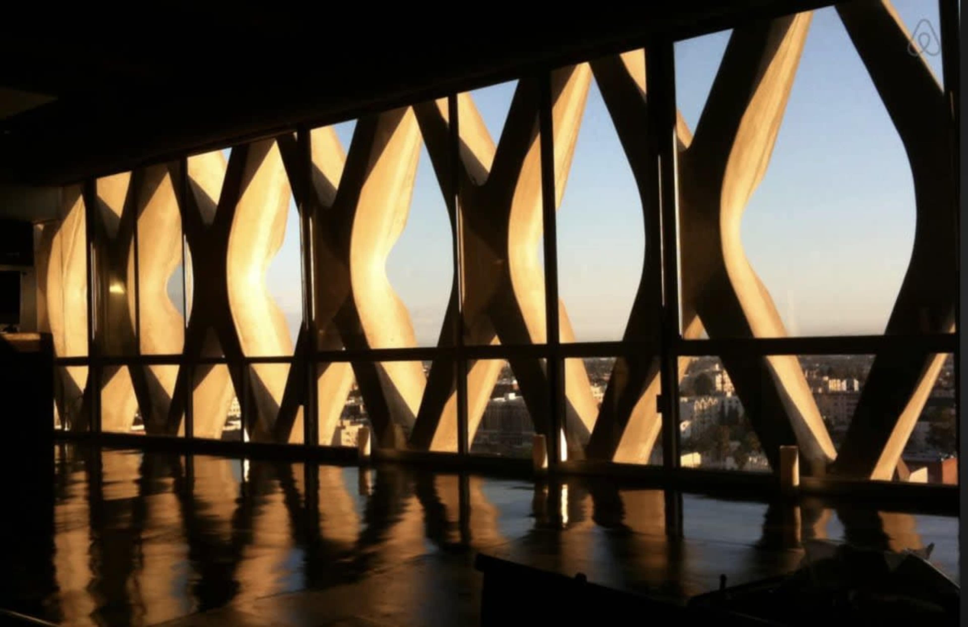 Brutalist Penthouse Loft w/ Flawless Natural Light & Skyline + Lake View Image in Westlake, Los Angeles, CA