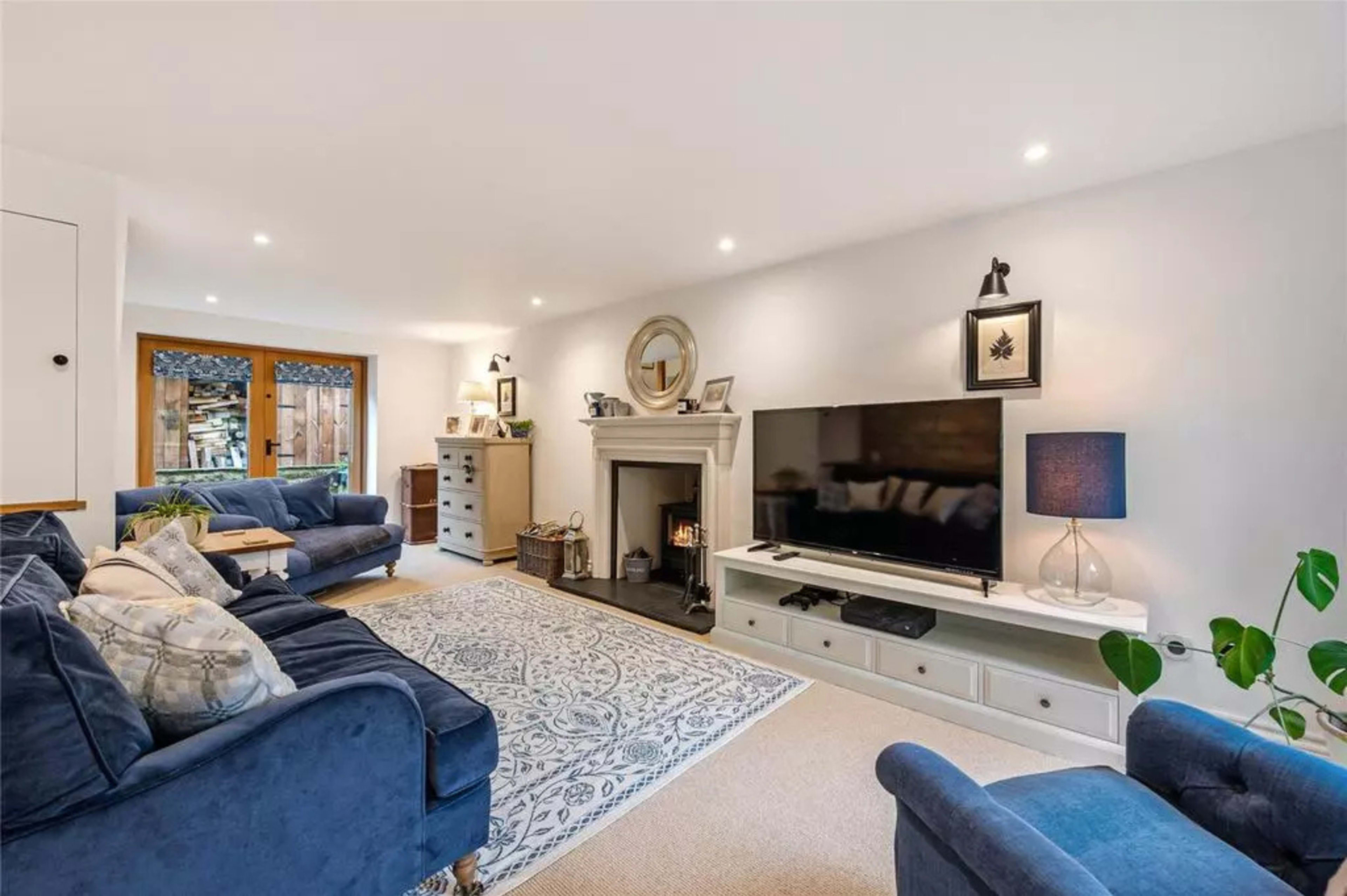 3 Bedroom Character Property with cottage style features Image in Boston Spa, Boston Spa, ENG