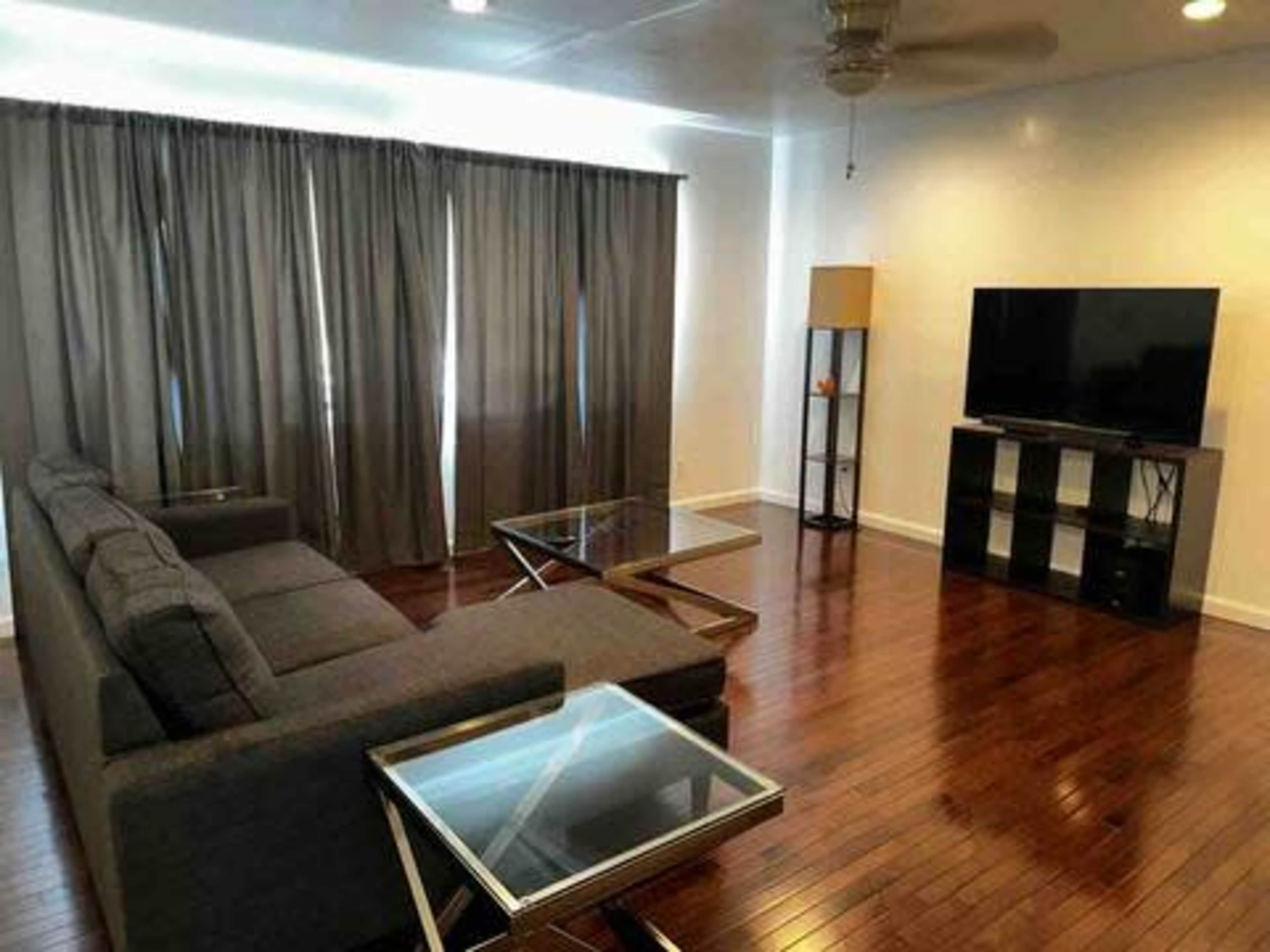 Huge Content Creation House Image in Bergen-Lafayette, Jersey City, NJ