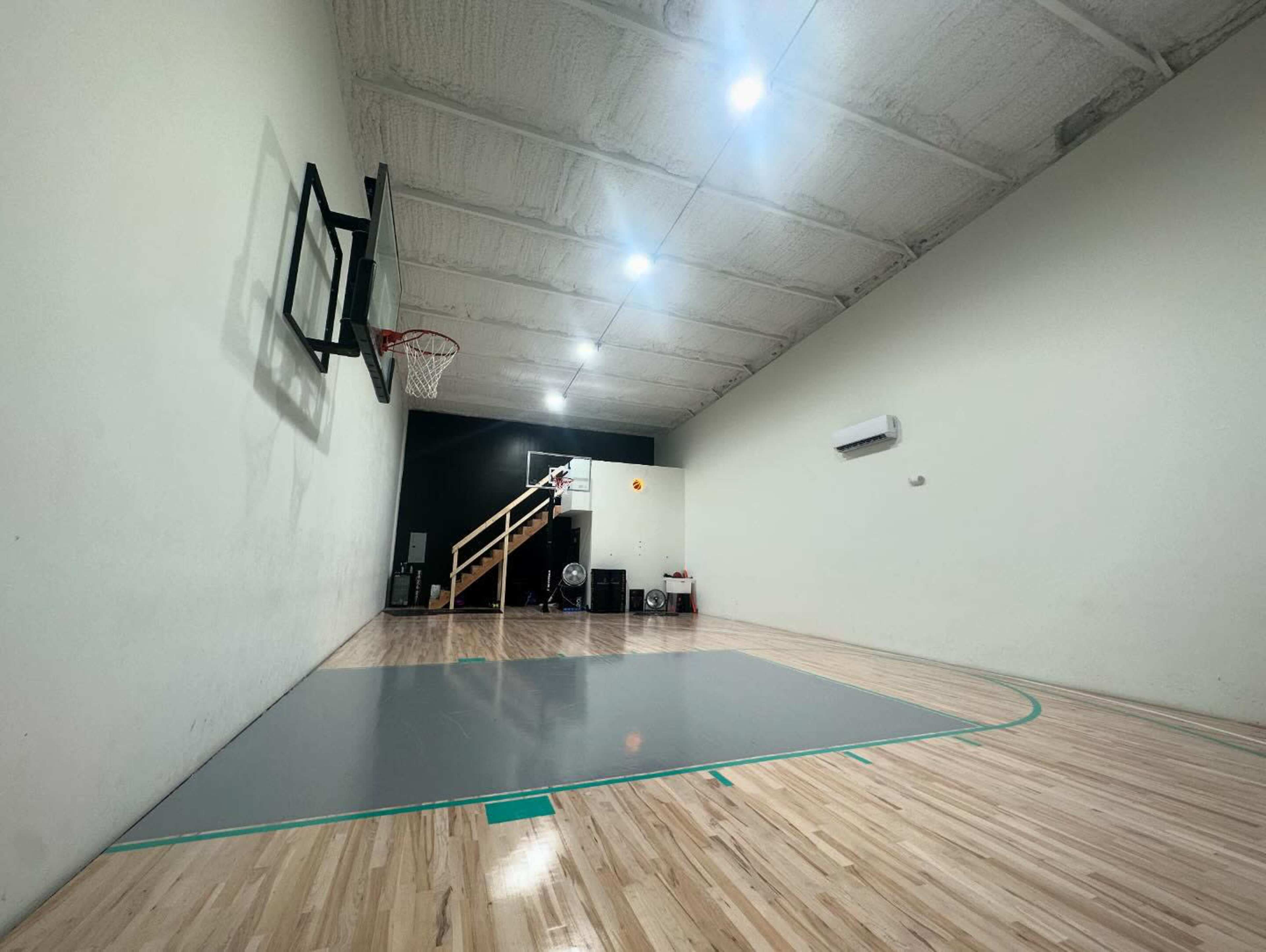 Athletic Facility with Great Lighting Image in Central Oklahoma City, Bethany, OK