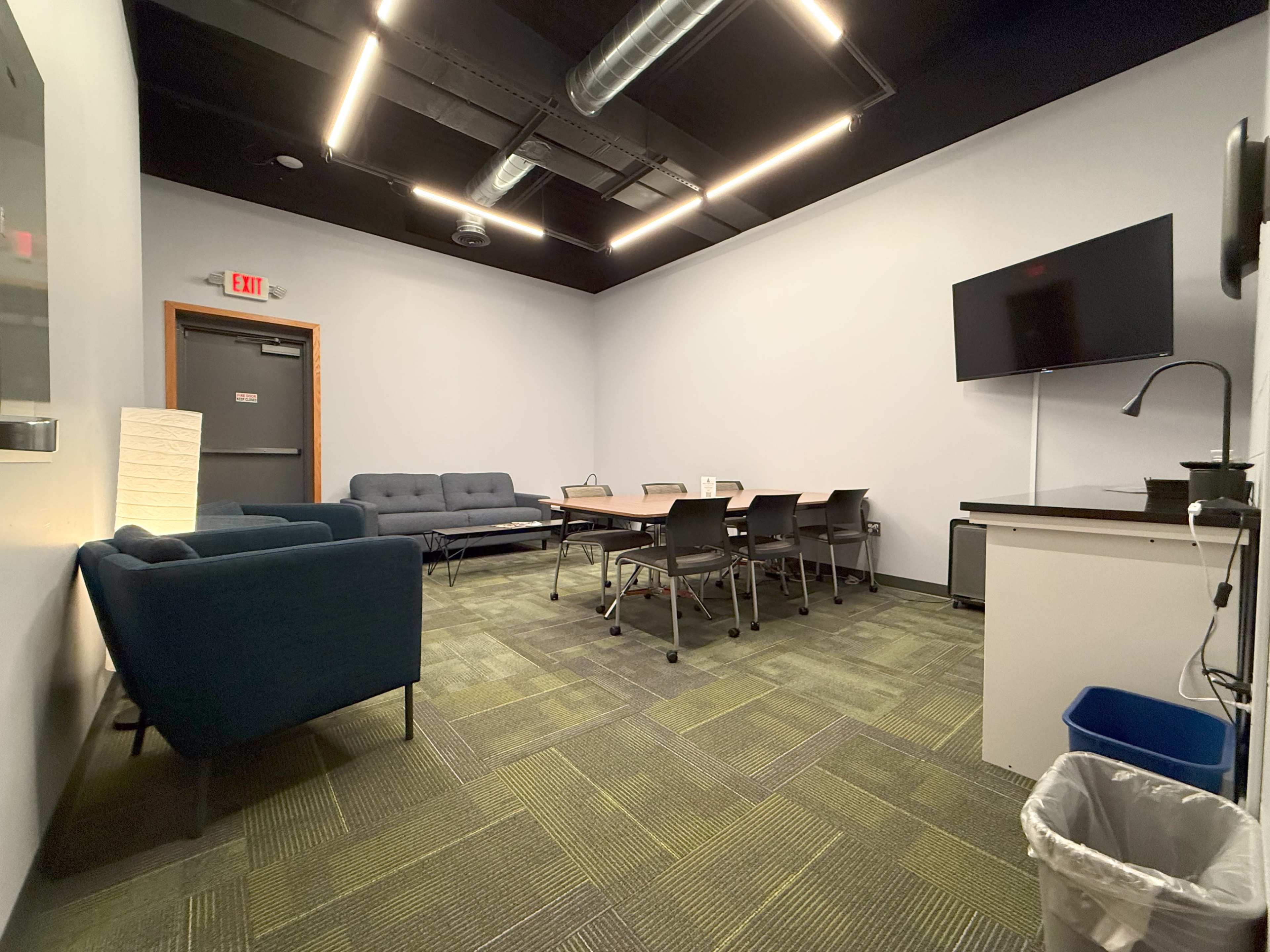 Meeting / Editing Space Image in Northview Heights, Grand Rapids, MI