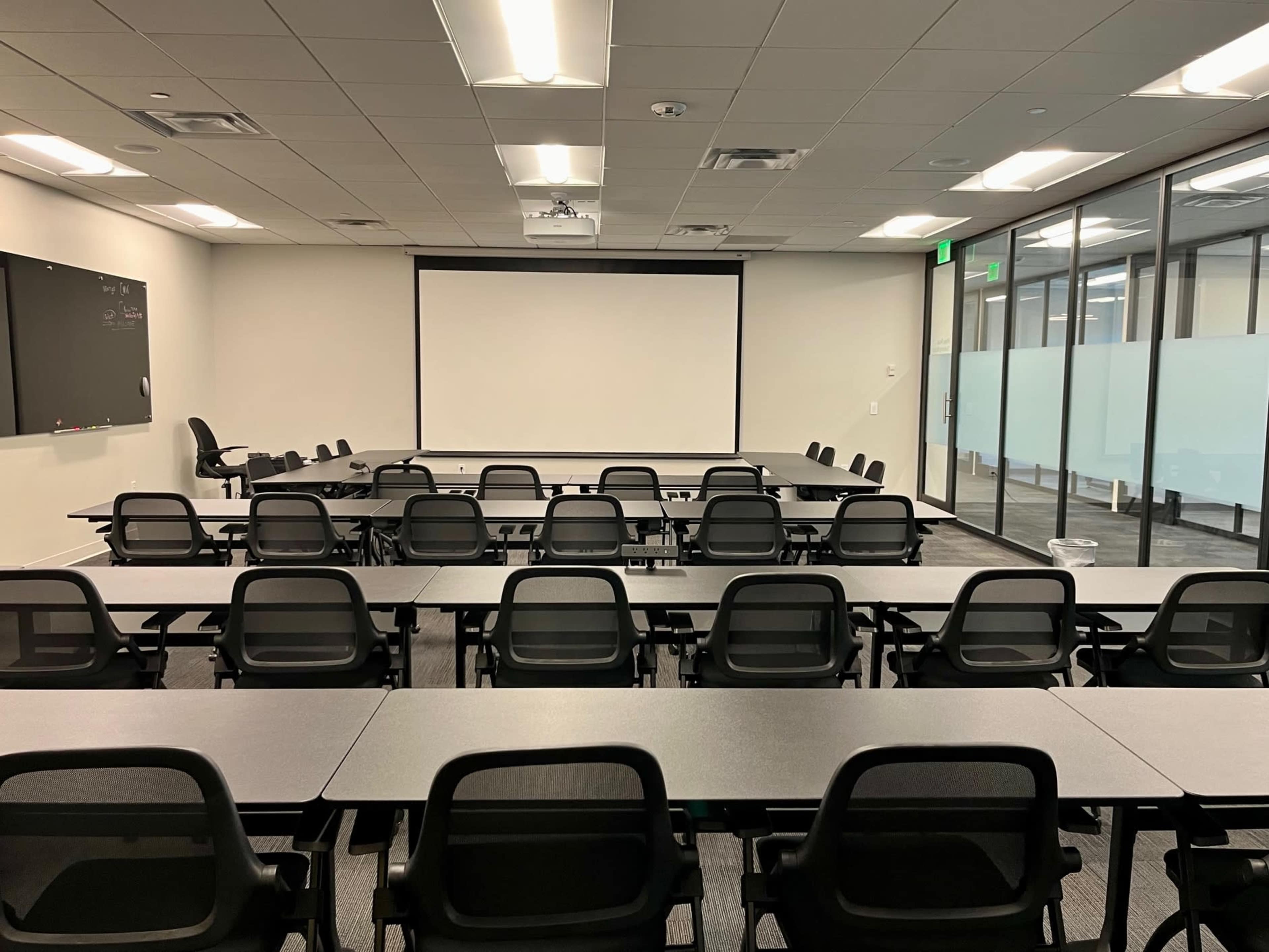 Pikes Peak Training Room Image in Greenwood Village, Greenwood Village, CO
