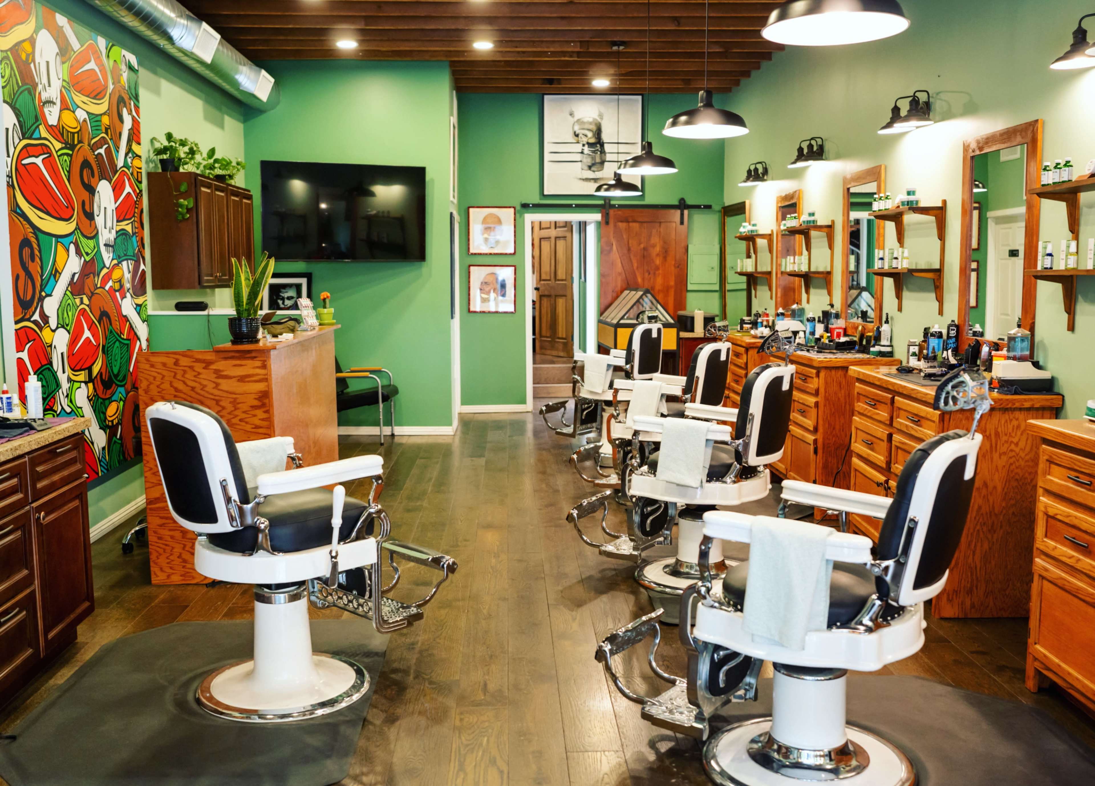 Classic Modern Luxury Barbershop Image in Beverly Grove, Los Angeles, CA