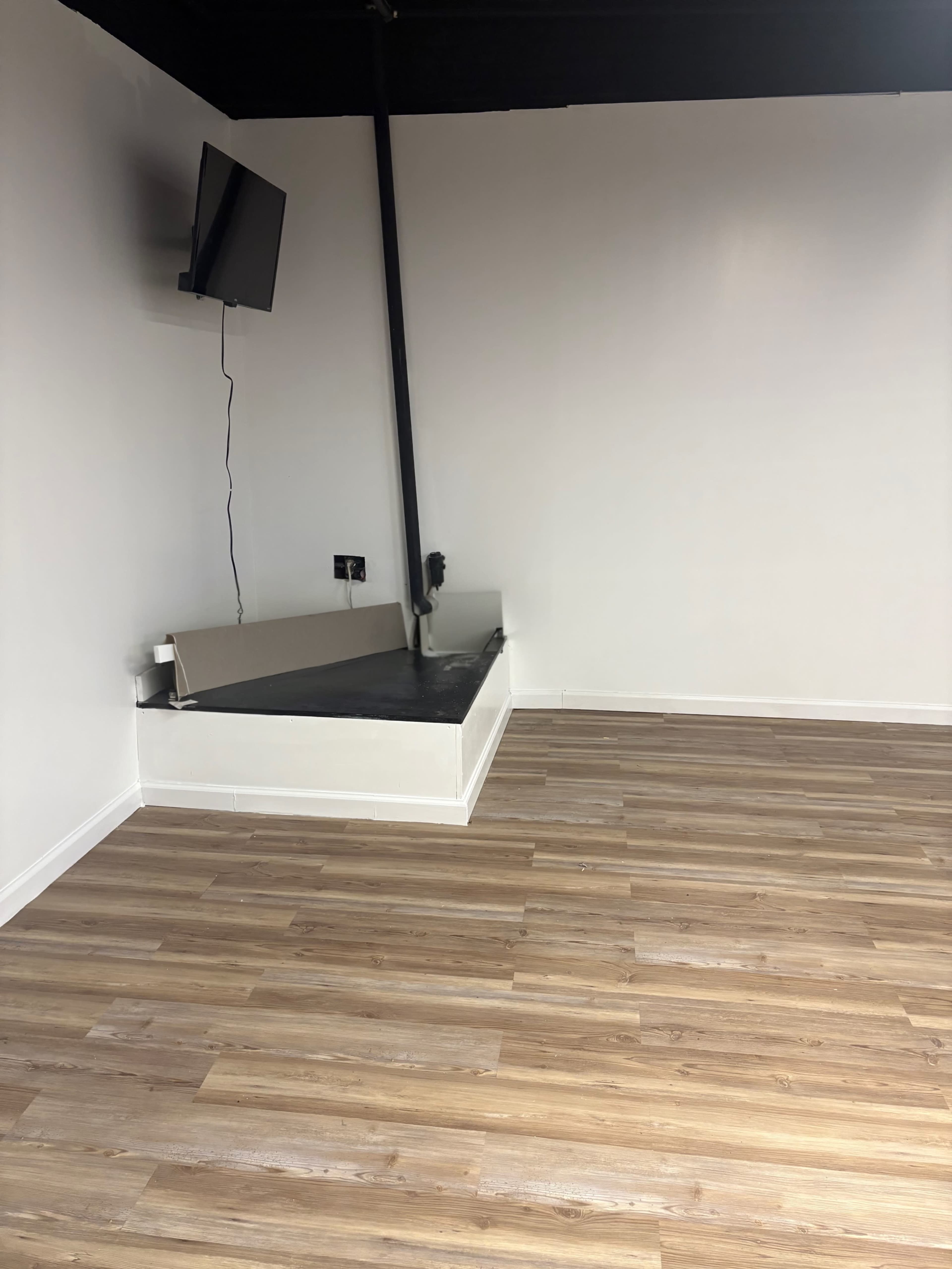 Central Harlem Suite – Minimalist & Flexible Image in Upper Manhattan, New York, NY