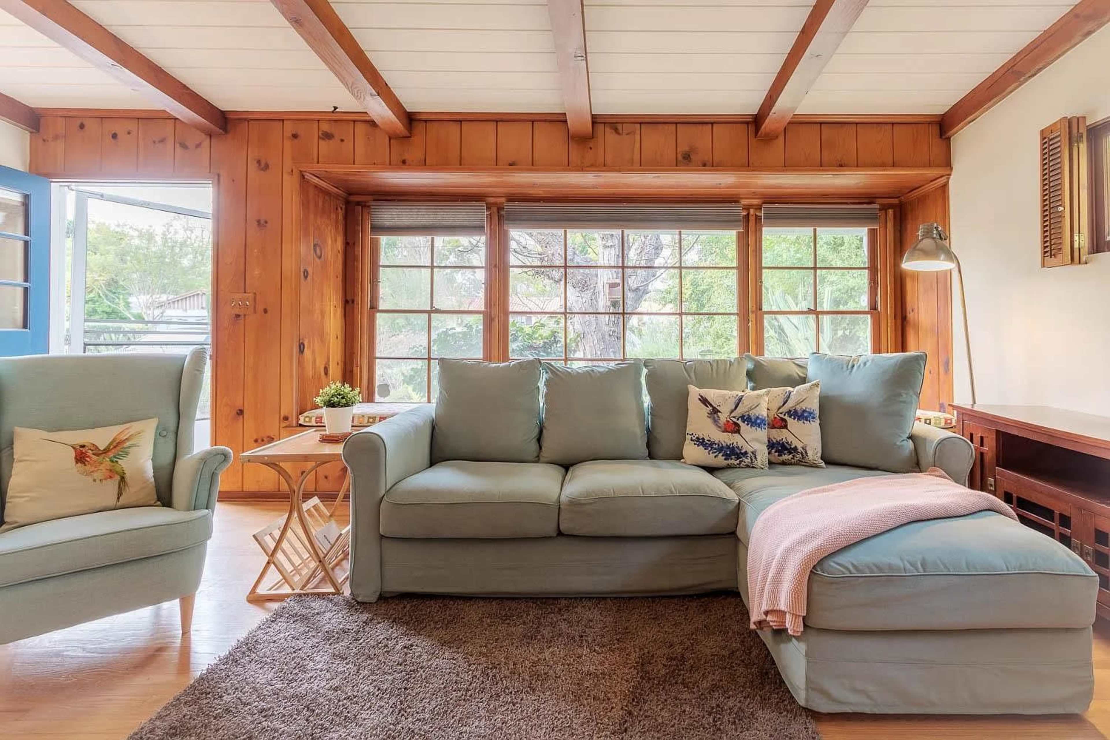 Vose Studios 🎶 - a unique 'Live/Work' space in a charming 1950s home with recording studio in Los Angeles, CA Image in Van Nuys, VAN NUYS, CA