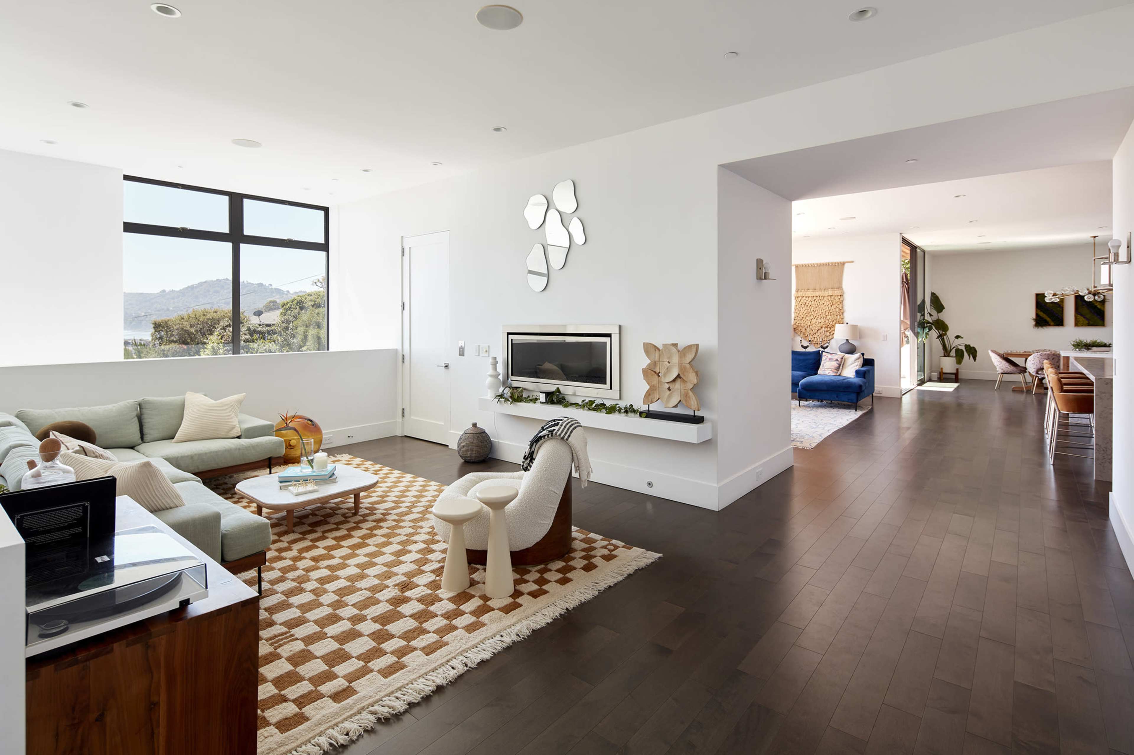 Designer Modern Tiburon Home with Natural Light & Views Image in Belvedere Tiburon, Tiburon, CA