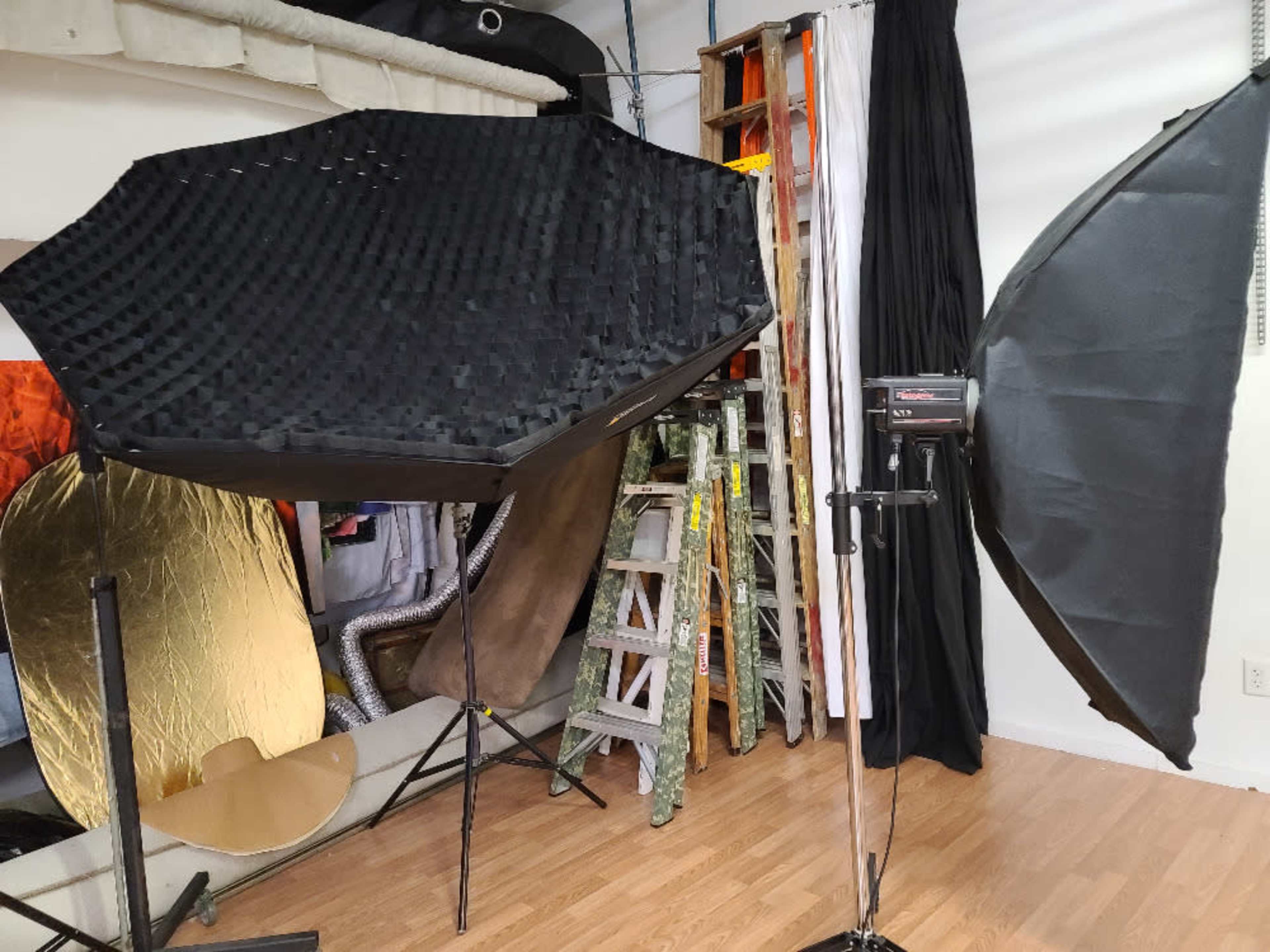 Studio Flash w/light modifiers