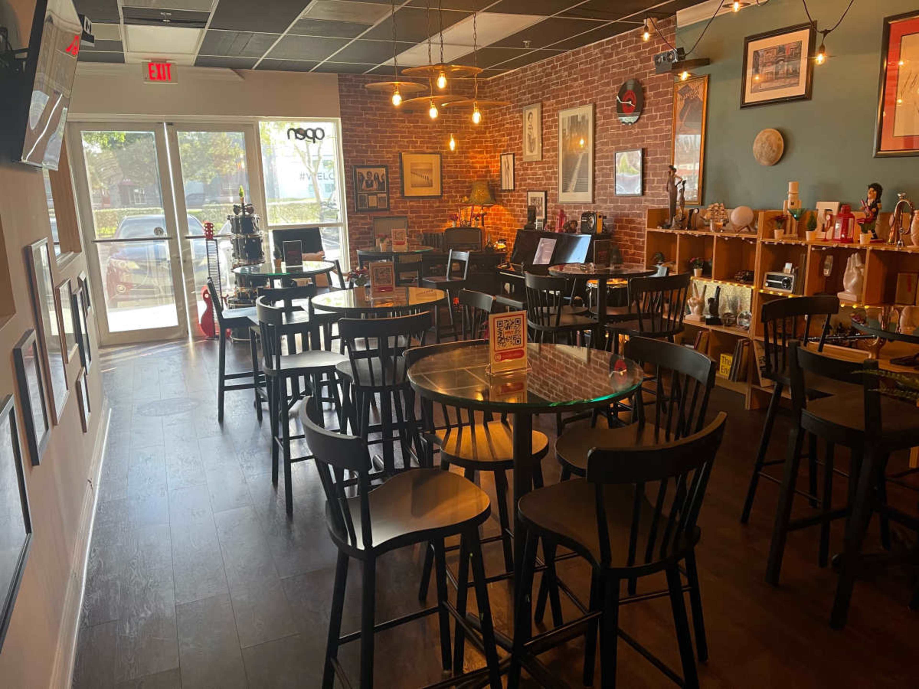 Vintage Coffee Bar and Music Academy Image in , Doral, FL