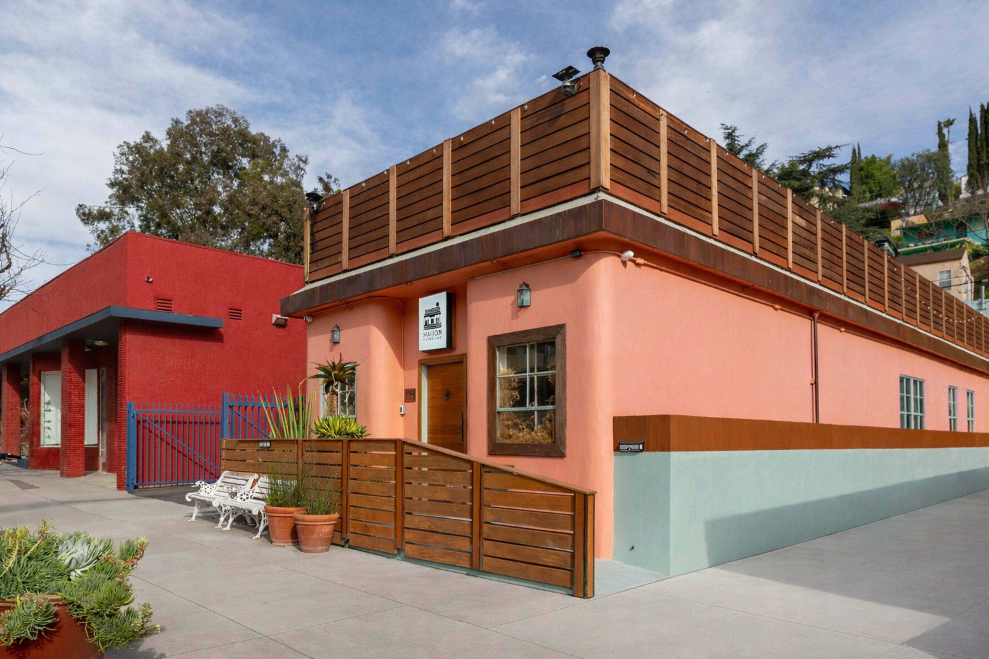 Premium Retail & Event Venue with Prime Street Presence Image in Silver Lake, Los Angeles, CA