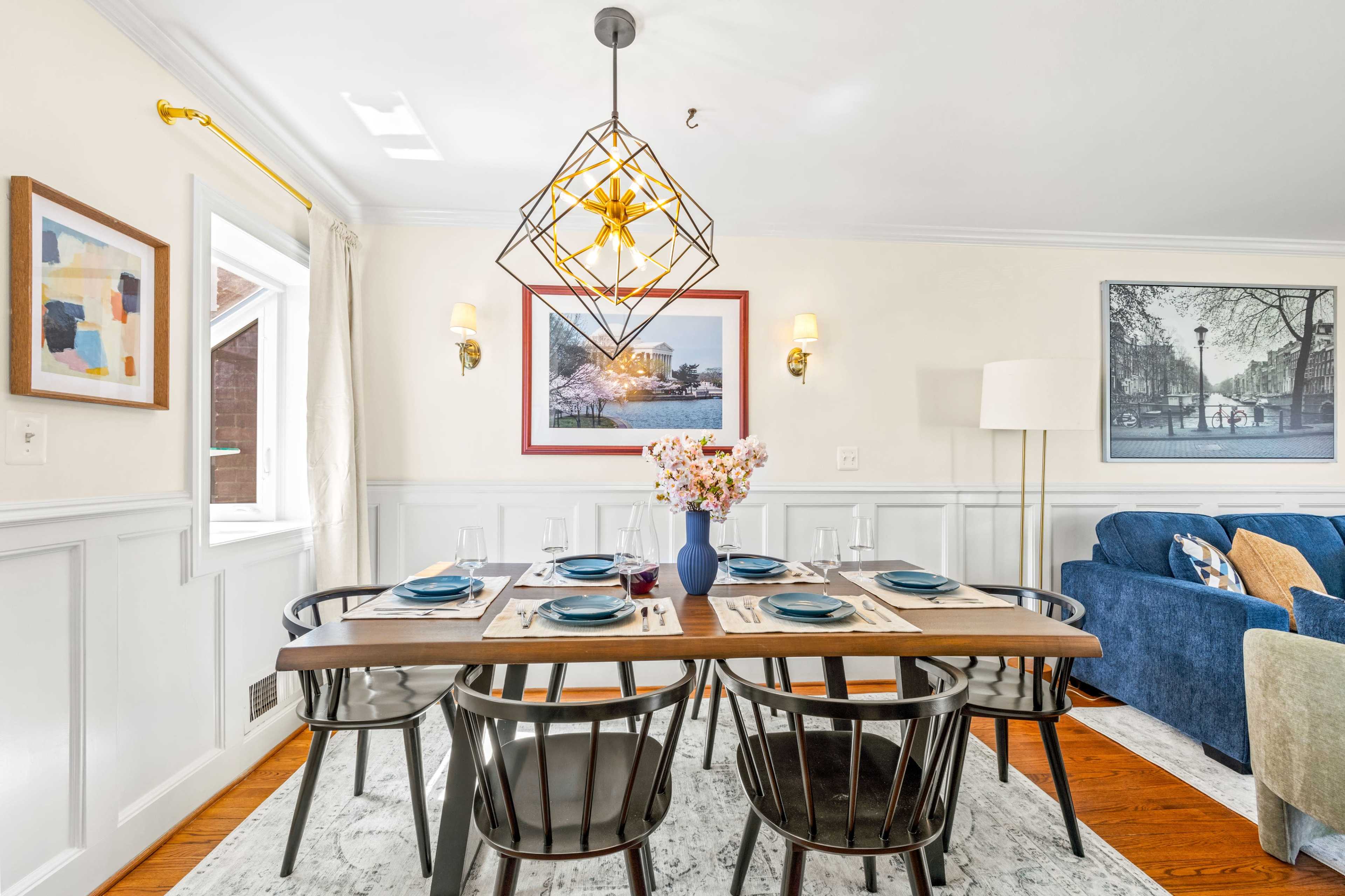 Cherry Blossom Luxury Retreat Image in Southwest Quadrant, Alexandria, VA