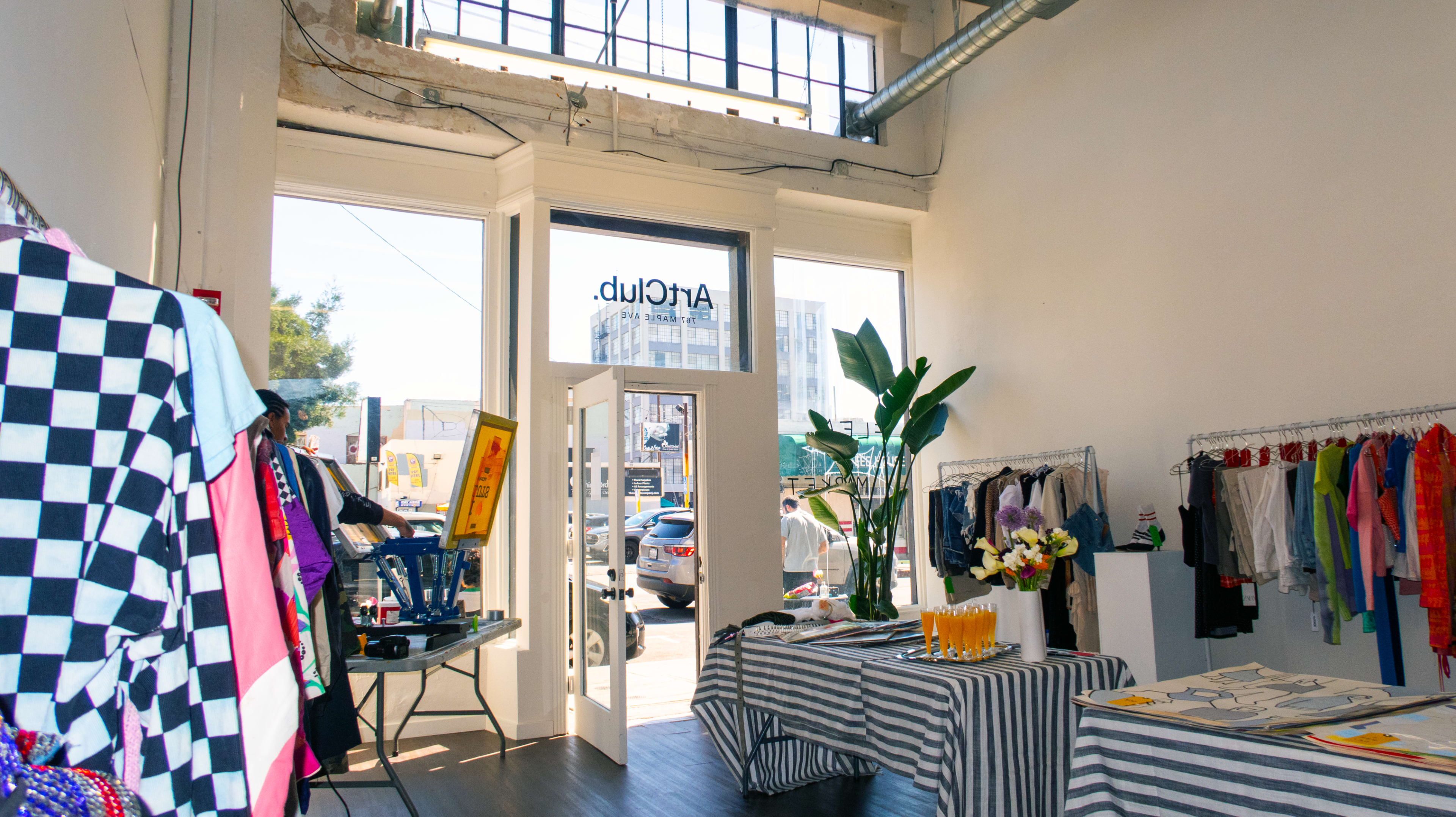 Street level store front multi- use space in prime DTLA Image in Central LA, Los Angeles, CA