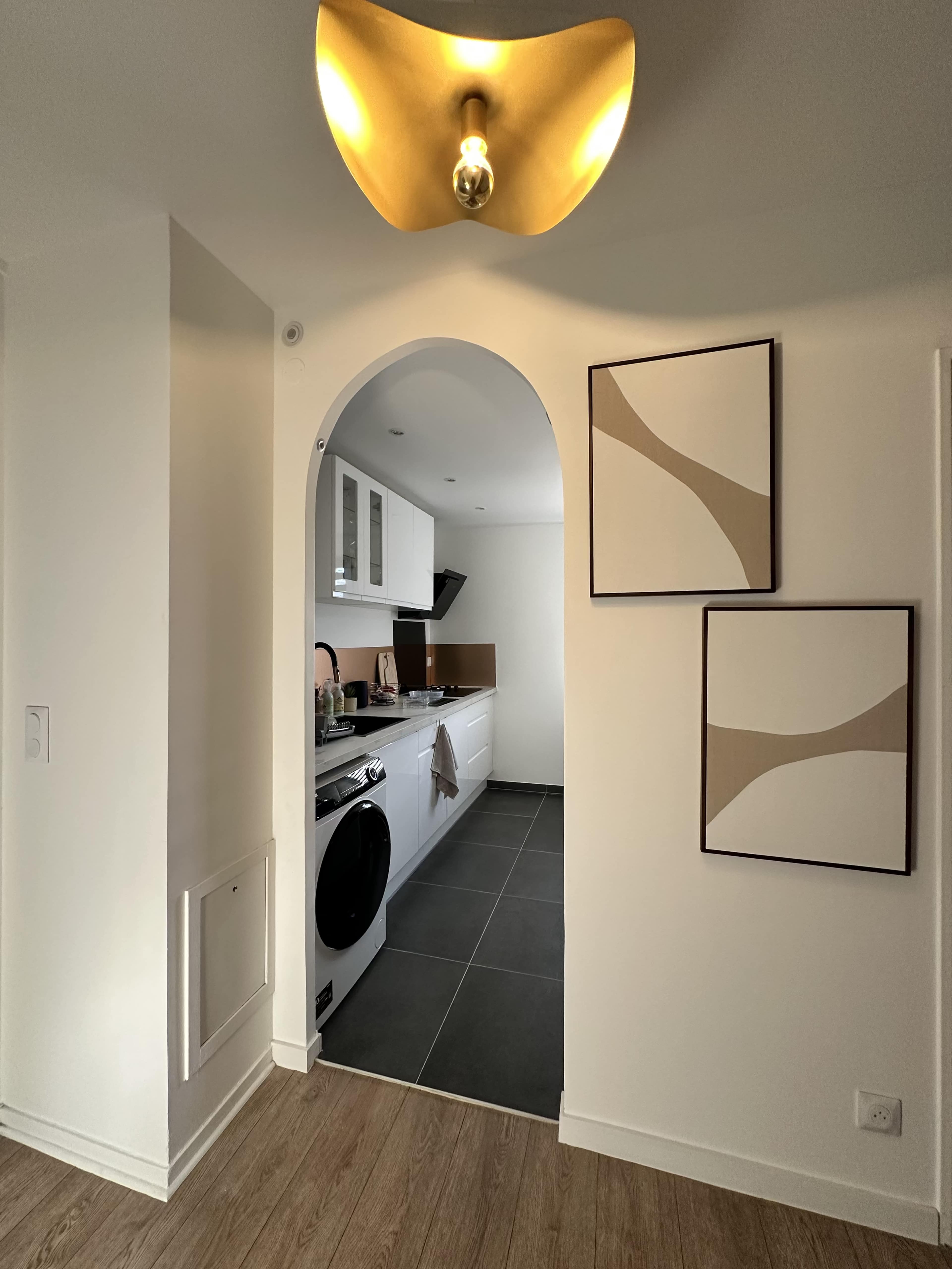 Loft élégant et minimaliste Image dans , Champs sur Marne, 