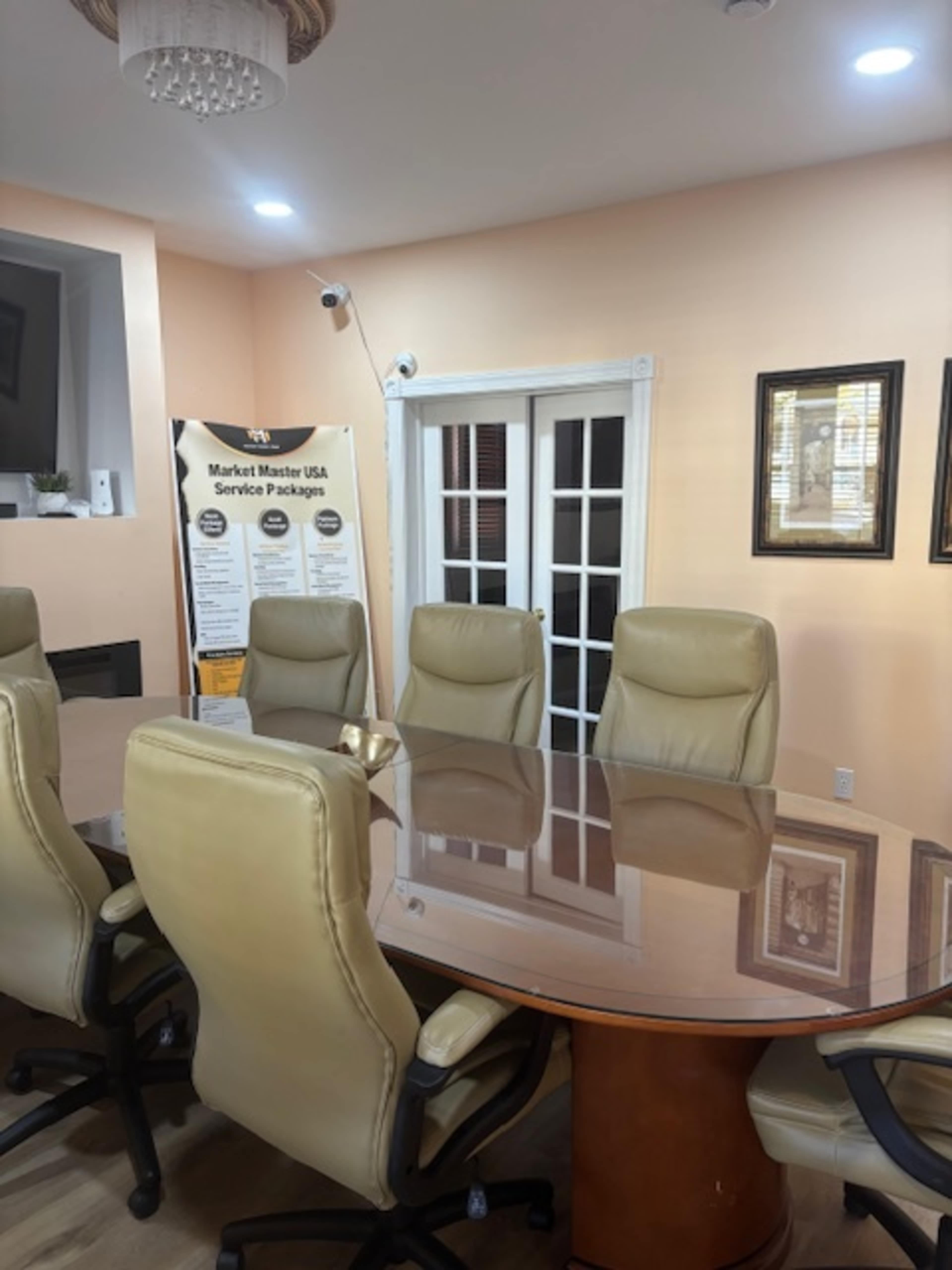 Innovative Boardroom, Collaborative Zone Image in Towson, Towson, MD