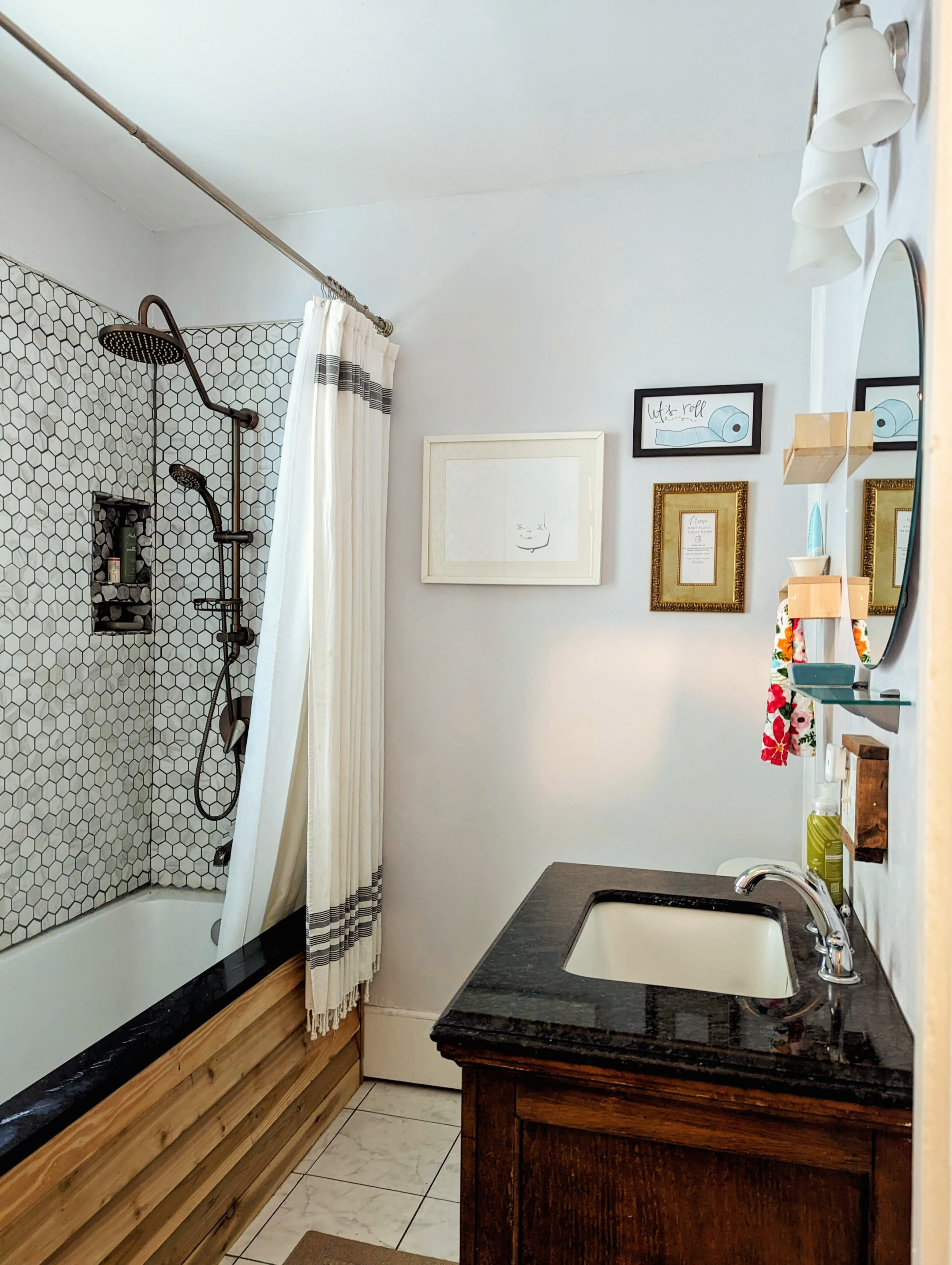 Cozy home near the park Image in Midtown, Savannah, GA