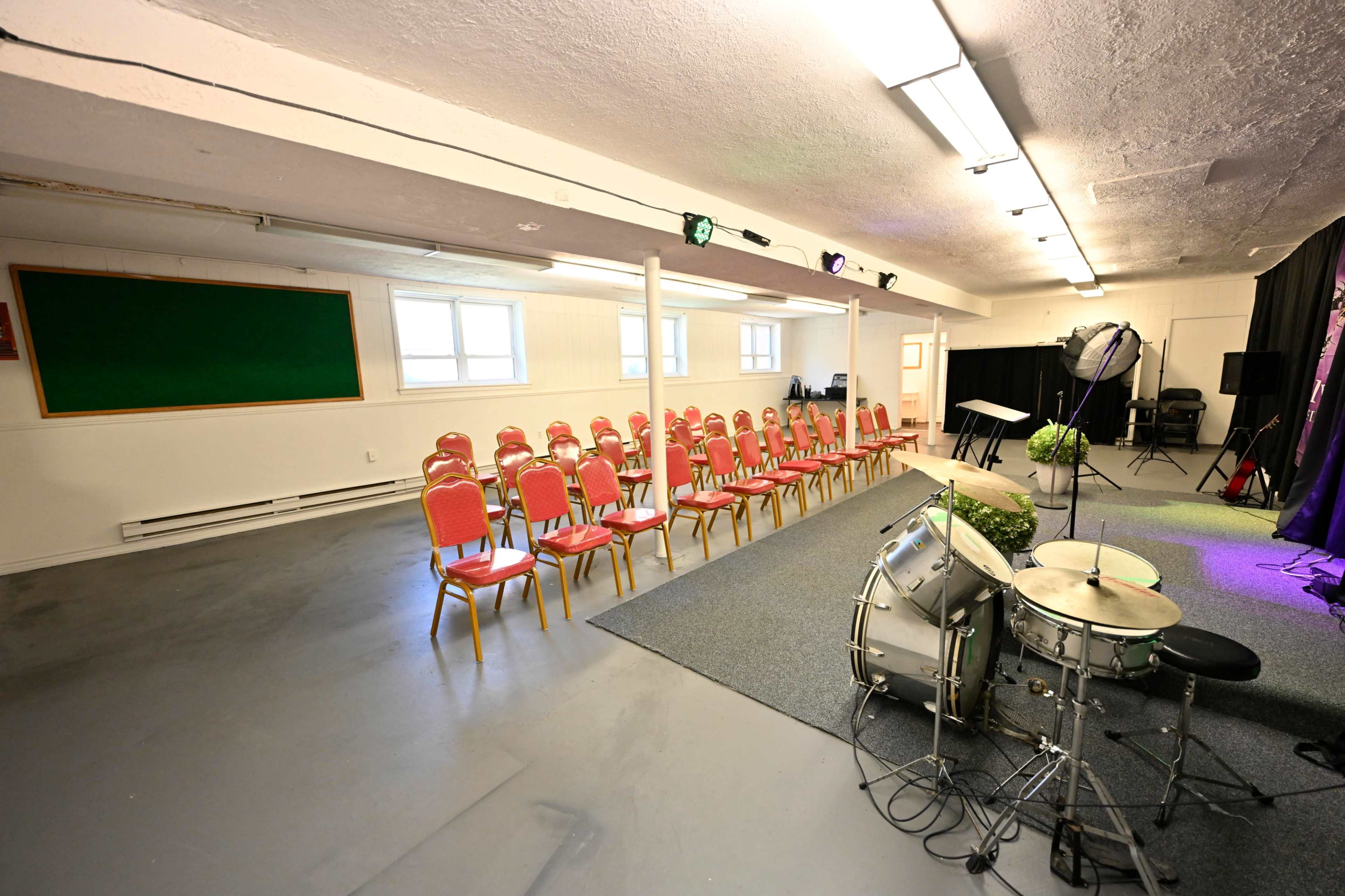 Versatile Event Space Image in Crown Point West, Hamilton, ON