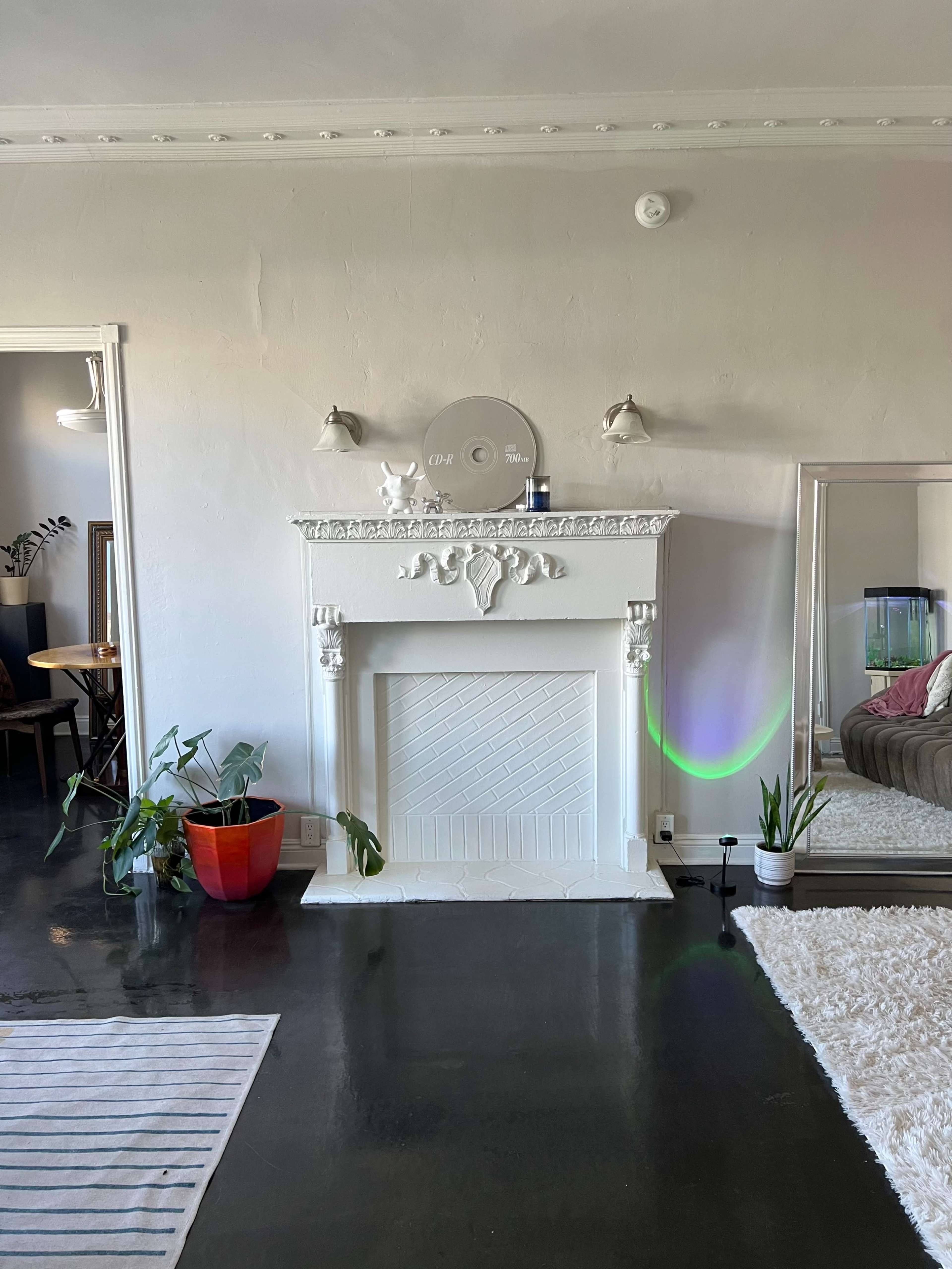1929 Studio Apt with Unique Bathroom Image in Koreatown, Los Angeles, CA