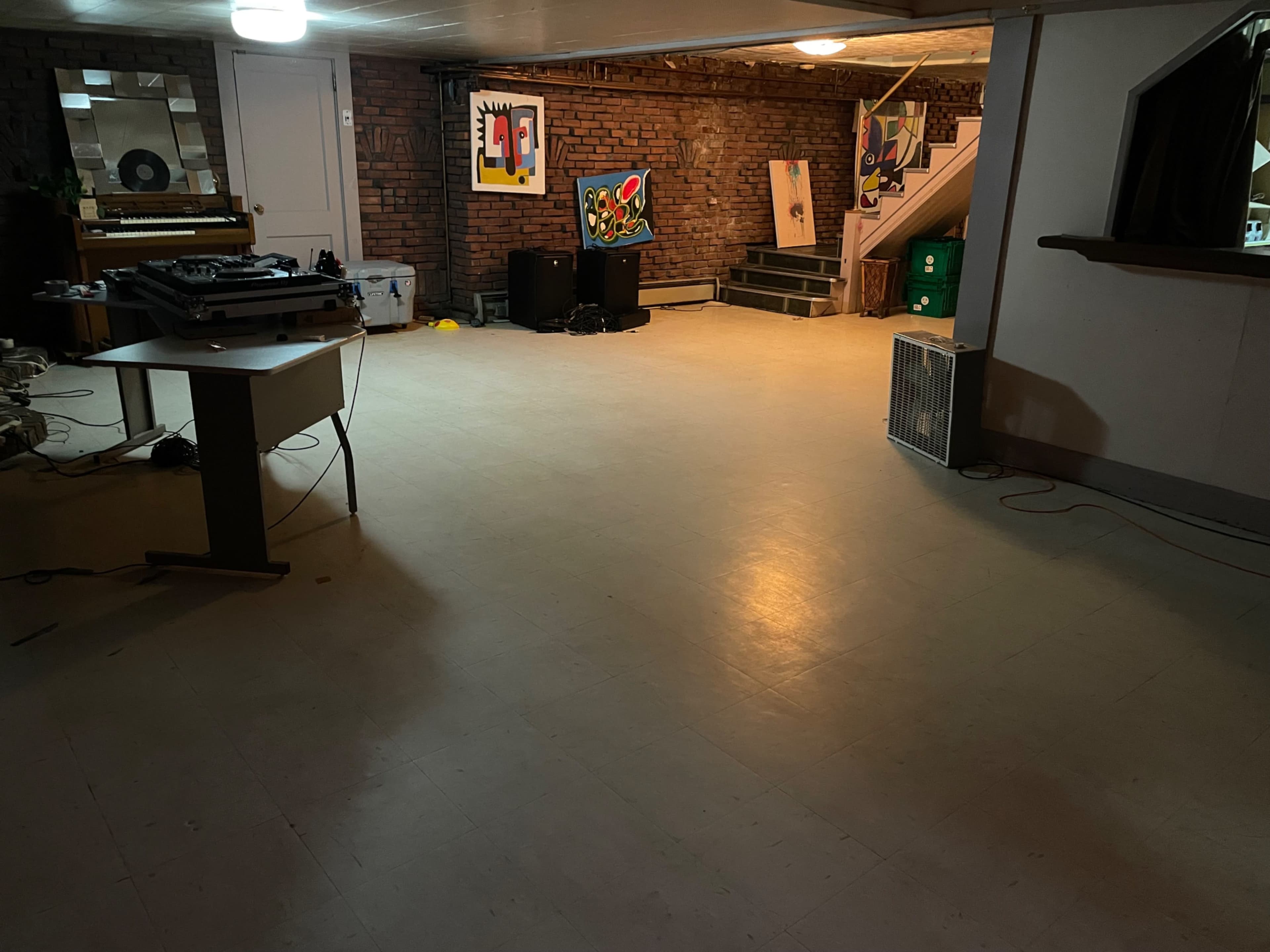 1200 sqft Sound treated event space with exposed brick Image in West Somerville, Somerville, MA