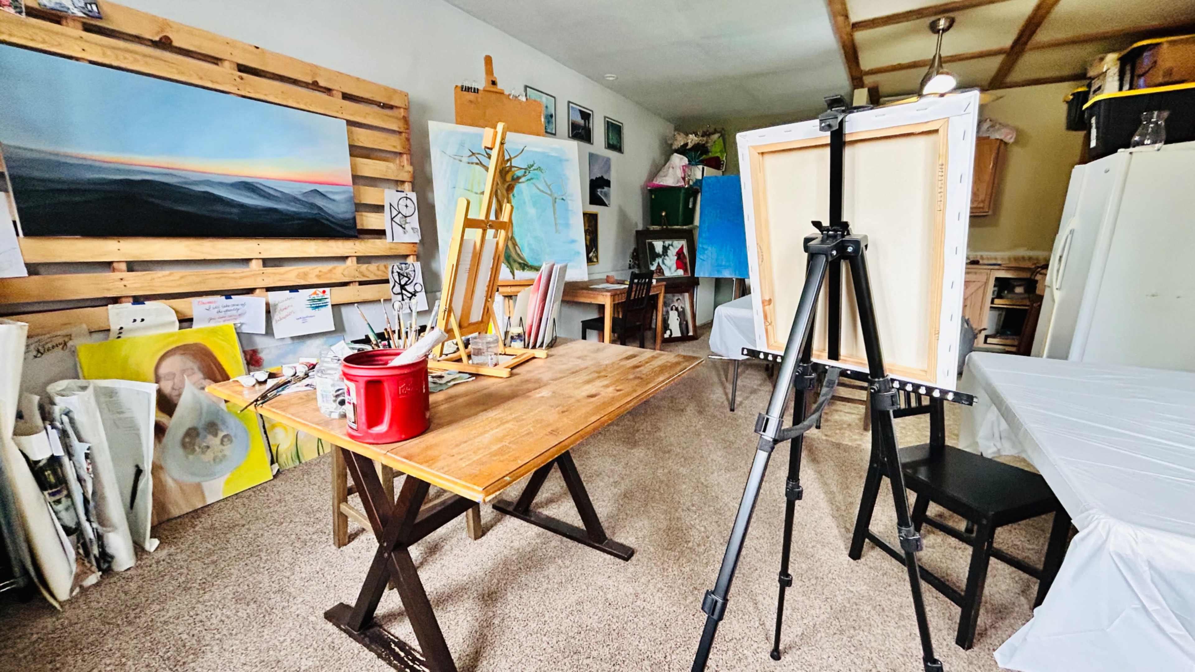 Private Art Studio for Artists & Creative Work Image in Lakewood, Lakewood, WA